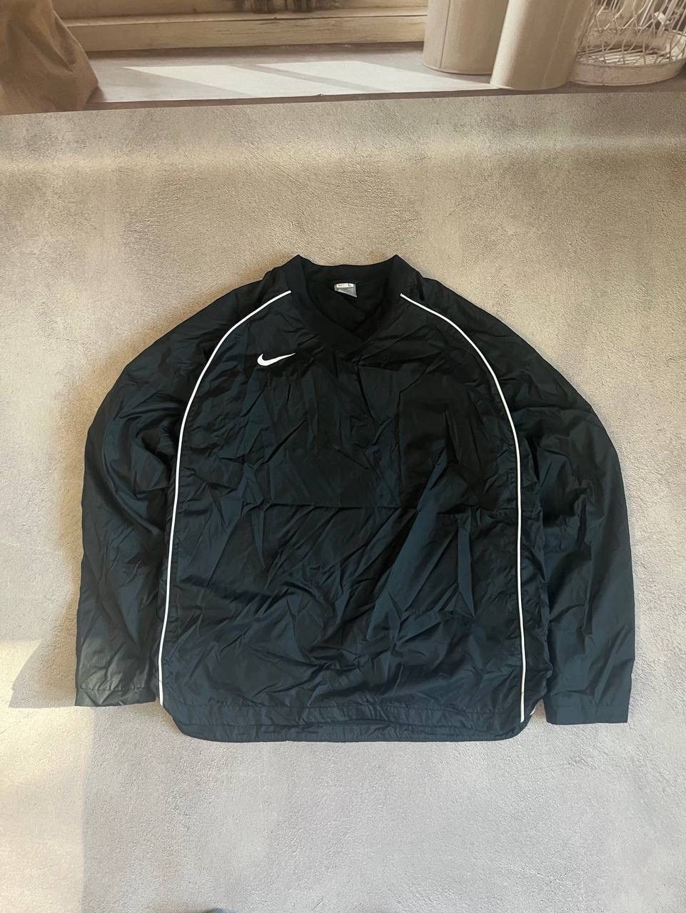 Nike × Vintage Nike nylon Distressed vintage Jacket Size US L / EU 52-54 / 3 - 1 Thumbnail