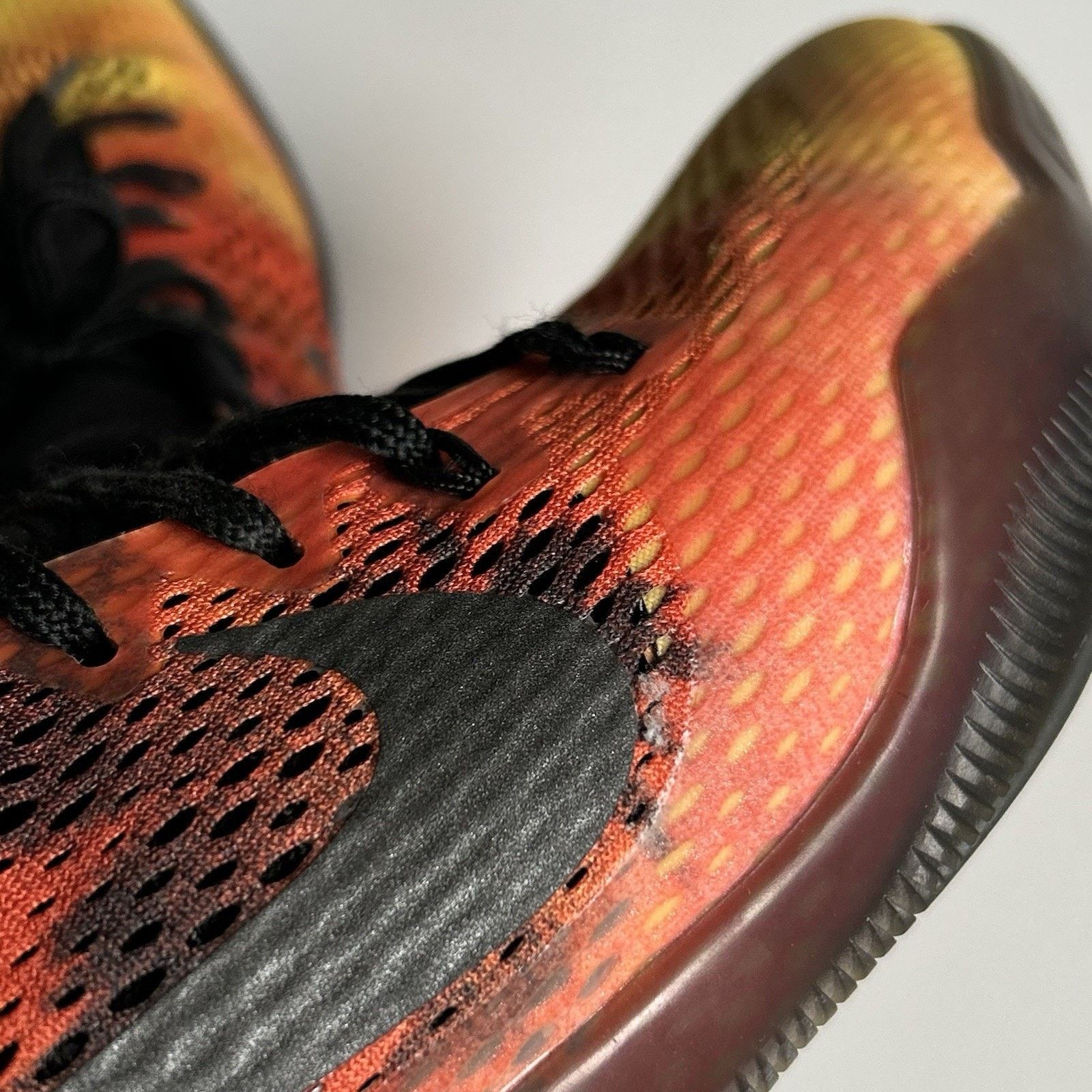 Nike Nike Kobe Bryant 11 Sunset Basketball Shoe Men's Size US 9.5 Size US 9 / EU 42 - 7 Thumbnail