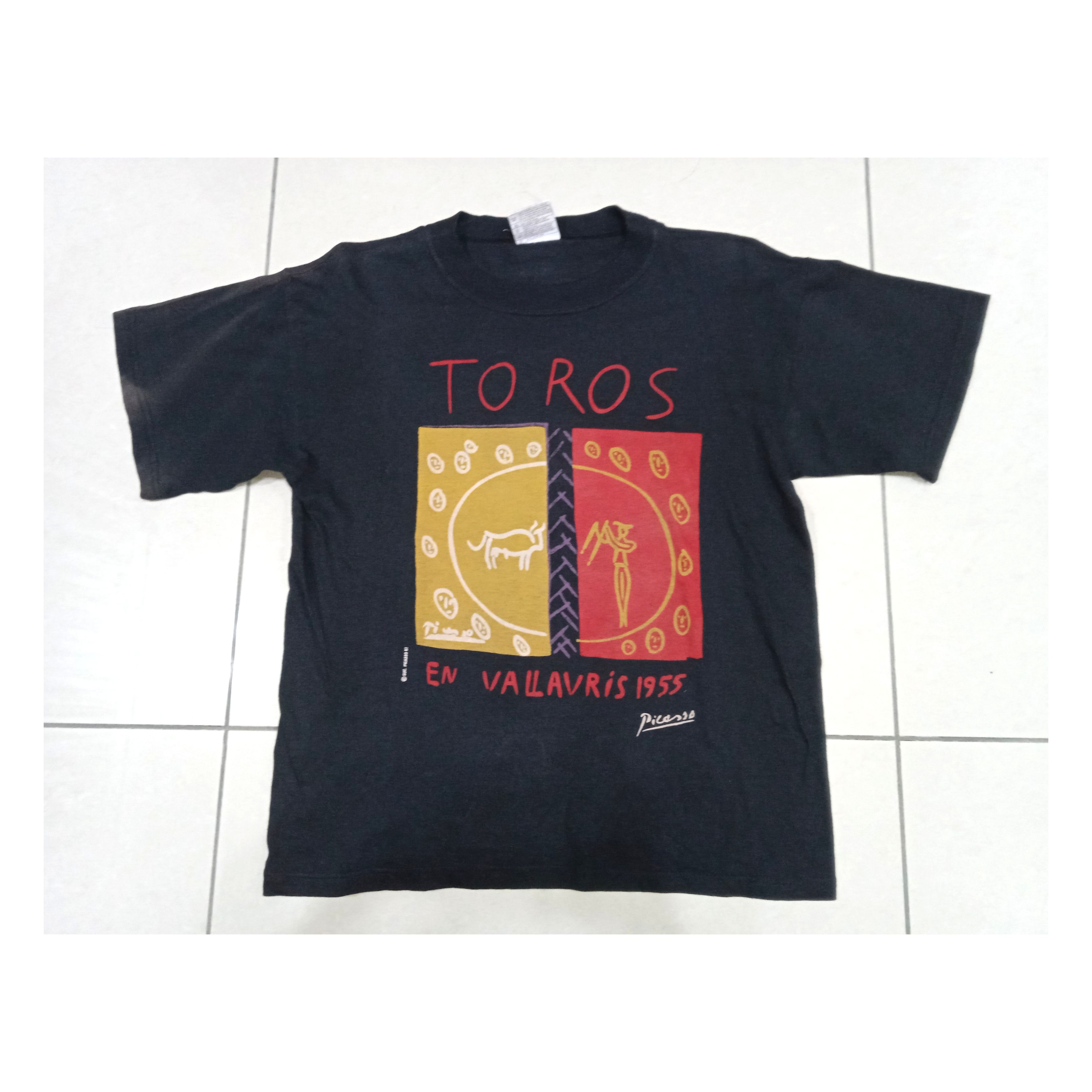 Vintage Vintage 90s Picasso Bulls in Vallauris 1955 Tee erd Size US M / EU 48-50 / 2 - 1 Thumbnail