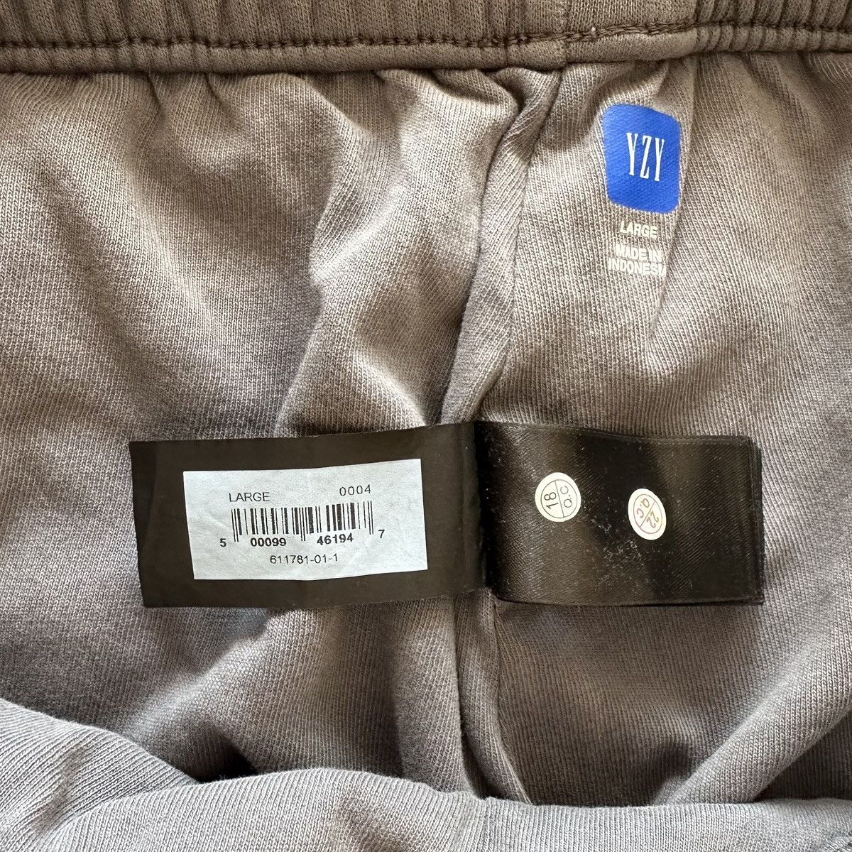 Balenciaga × Gap × Kanye West Yeezy Gap by Balenciaga sweatpants Size US 34 / EU 50 - 4 Thumbnail