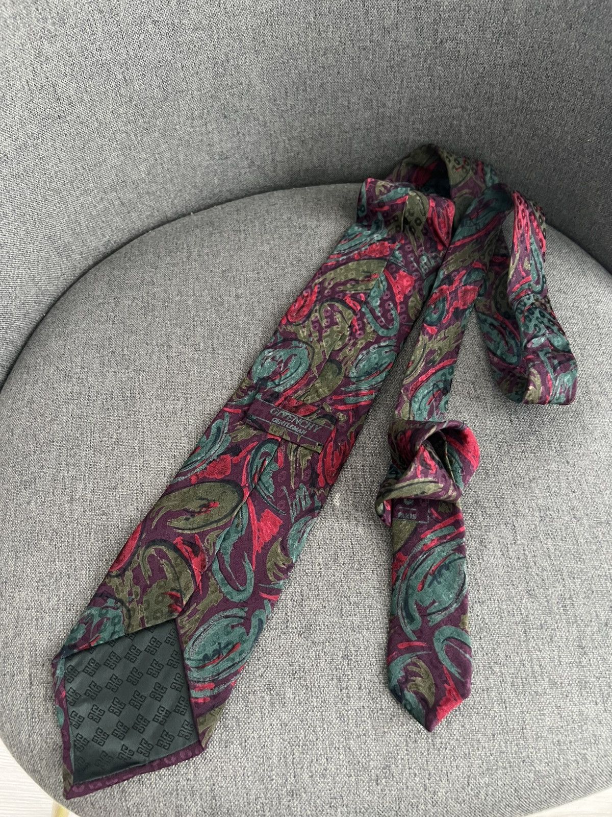 Givenchy Vintage GIVENCHY Gentleman Silk Tie Paisley Print Size ONE SIZE - 7 Thumbnail