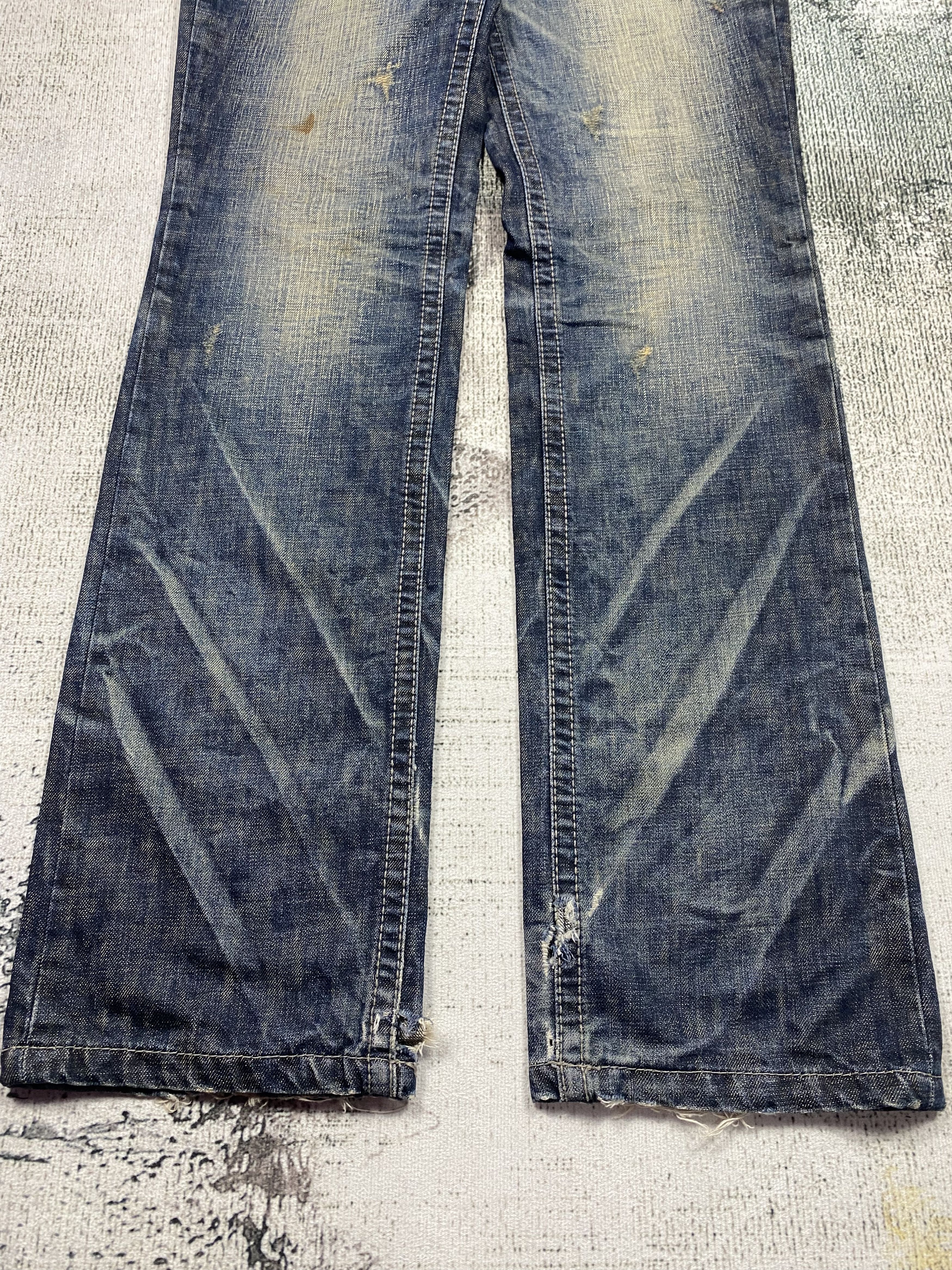 Vintage Lolita Low Rise Rusty Whiskers Exotic Distressed Denim Size US 28 / EU 44 - 6 Thumbnail