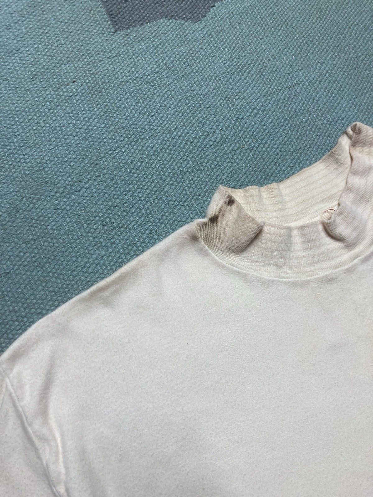 Vintage 1950s t shirt blank white soft cotton stained grunge large Size US L / EU 52-54 / 3 - 9 Thumbnail