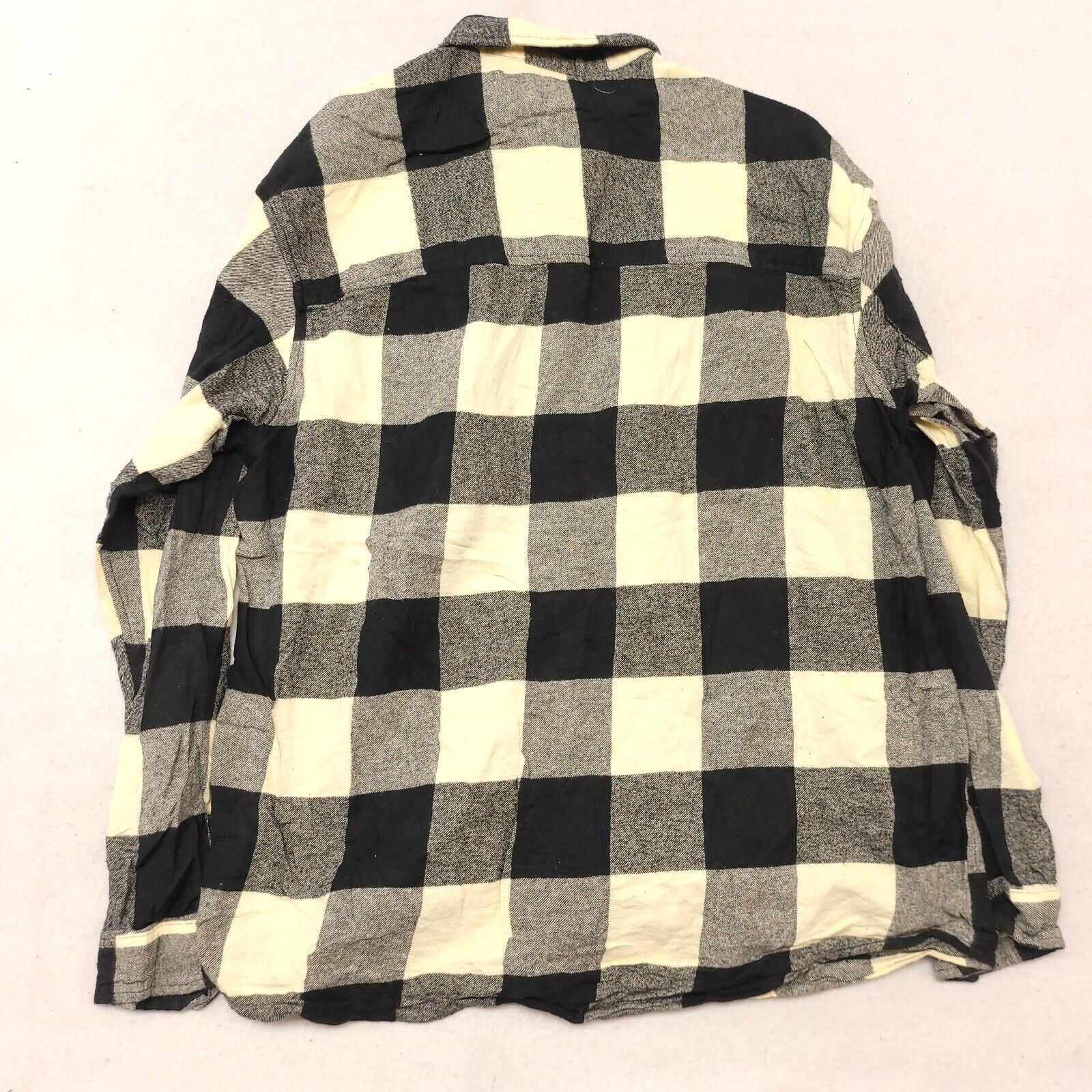 H&M H&M Buffalo Check Flannel Shirt Mens Size Medium M Black Size US M / EU 48-50 / 2 - 10 Thumbnail