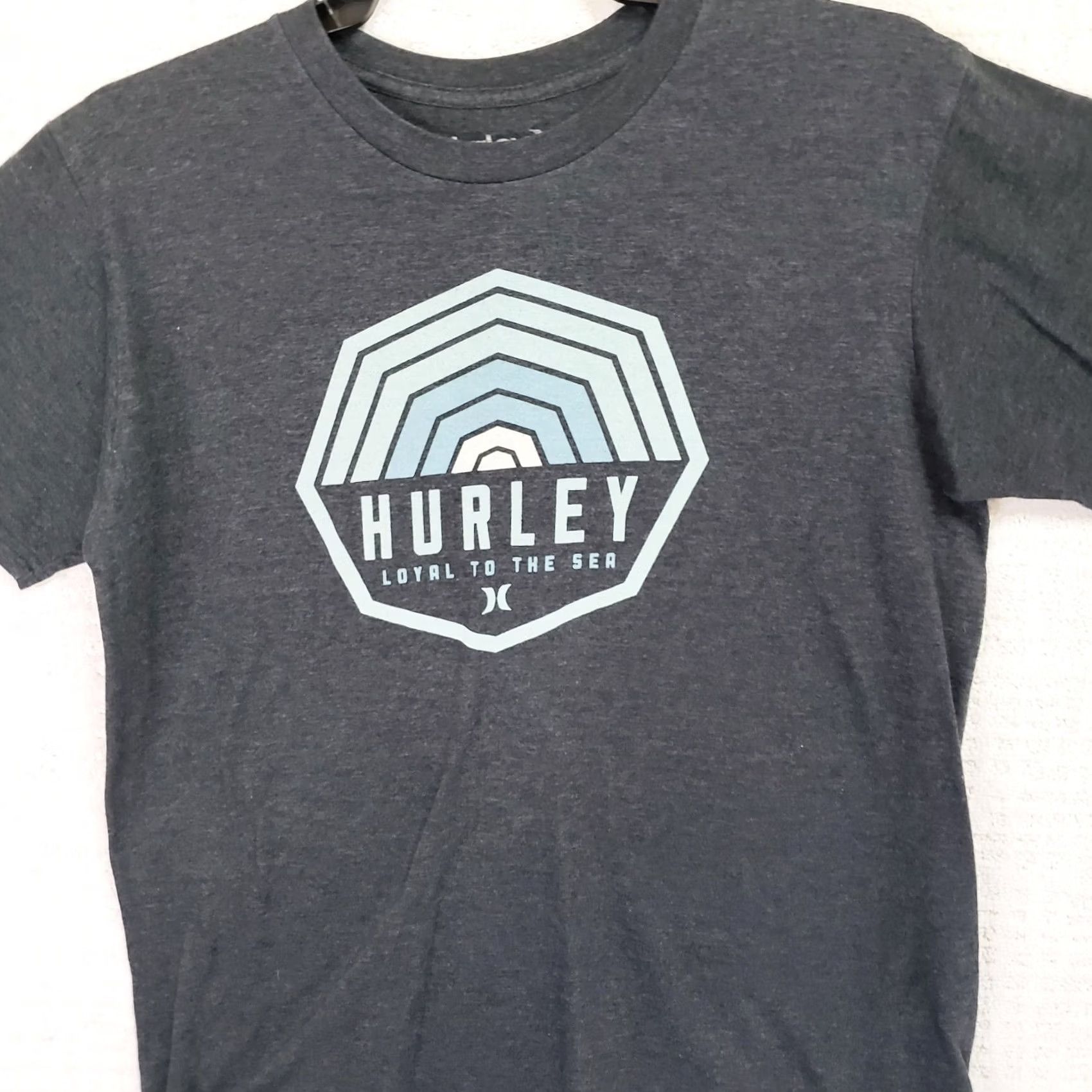 Hurley Hurley Loyal to the Sea Graphic T-Shirt Dark Gray Size M Men's Size US M / EU 48-50 / 2 - 2 Thumbnail