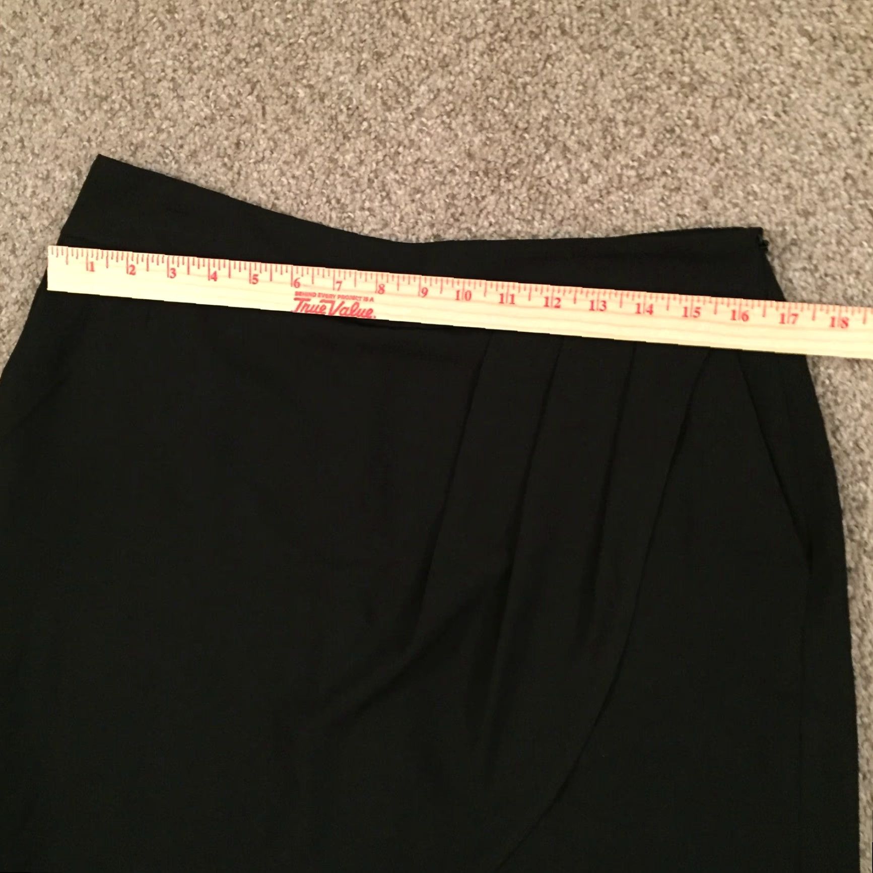 Liz Claiborne Liz Claiborne Dress Shorts Womens Size 6 Black Mock Wrap Size 28" / US 6 / IT 42 - 3 Thumbnail