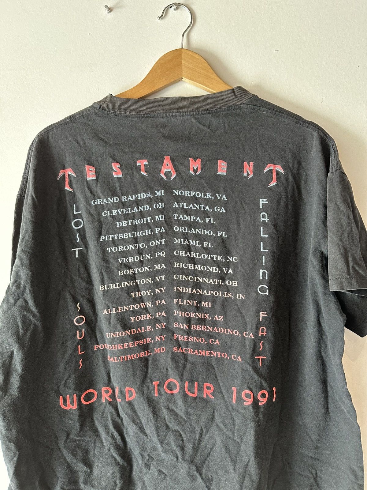 Vintage Vintage Testameny rock band tee t-shirt rock&roll fits M Size US M / EU 48-50 / 2 - 4 Thumbnail