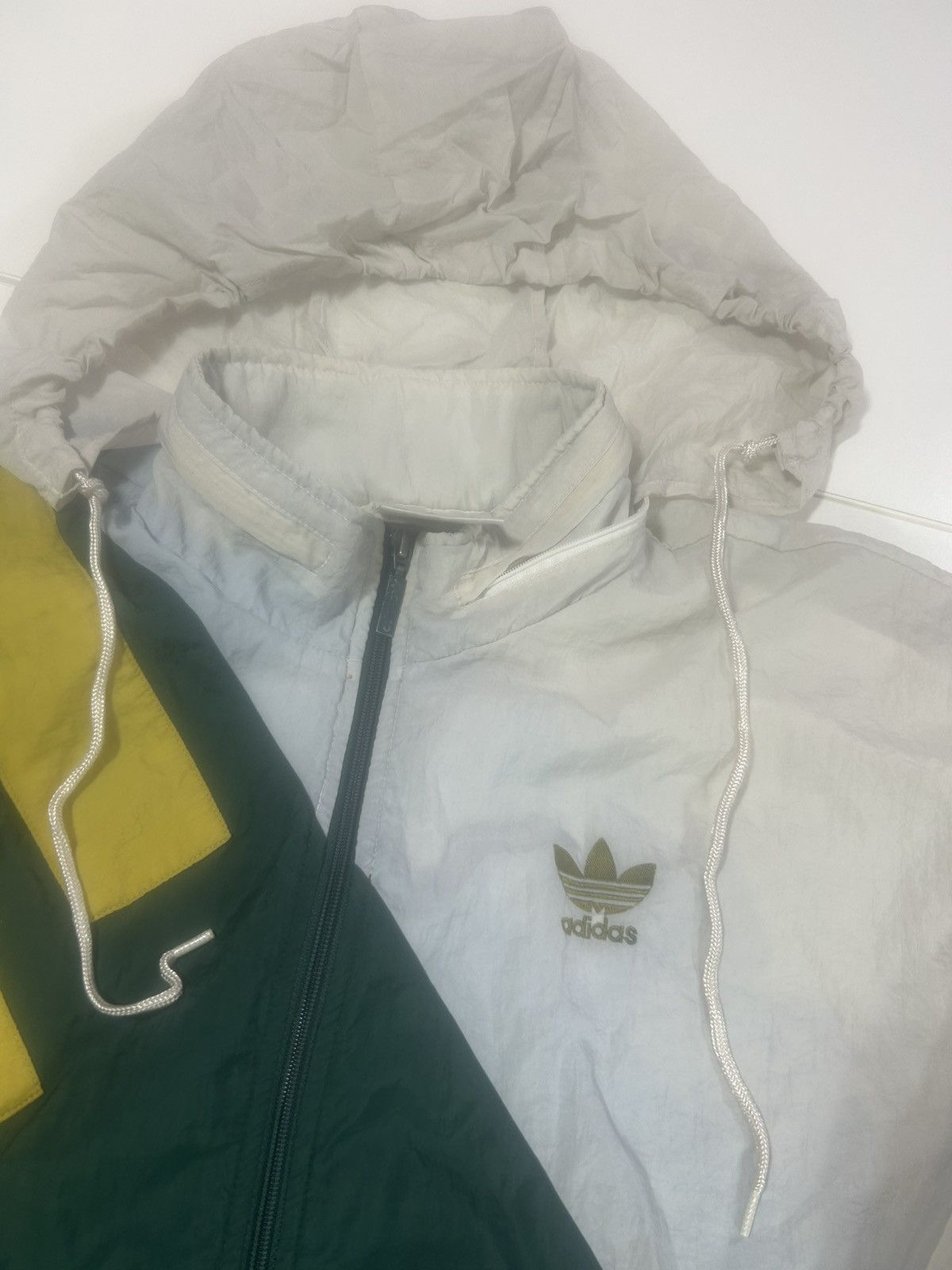 Adidas Vintage Adidas shell full track suit uk 38 /40 USA medium Size US M / EU 48-50 / 2 - 3 Thumbnail