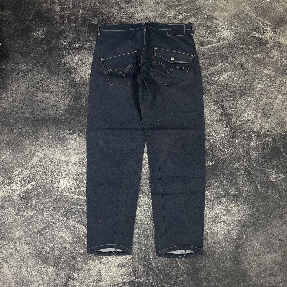 If Six Was Nine × Le Grande Bleu (L.G.B.) × Levi's Levi's engineered loose jeans pants Size US 32 / EU 48 - 2 Thumbnail