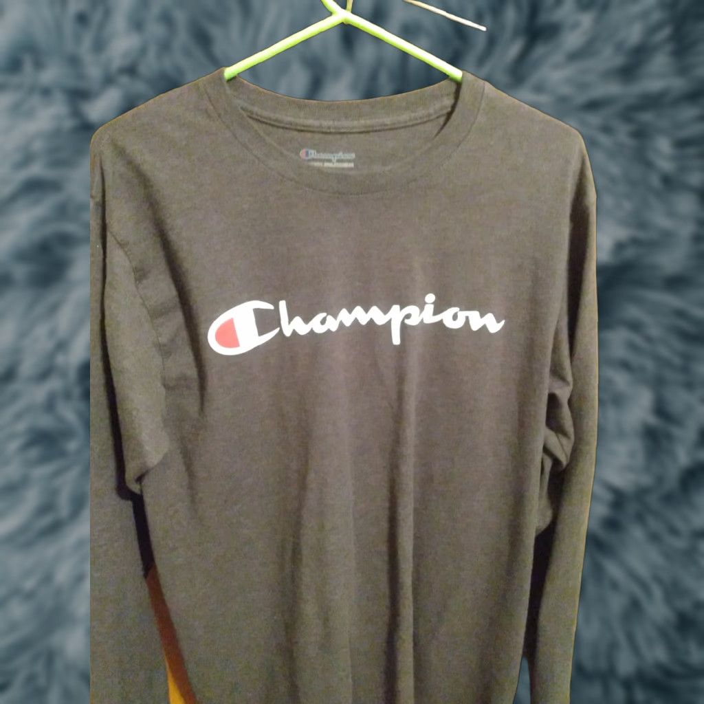Champion Champion Long Sleeve T-Shirt Men M White Letters 60/40 19" x 27" Size US M / EU 48-50 / 2 - 1 Thumbnail