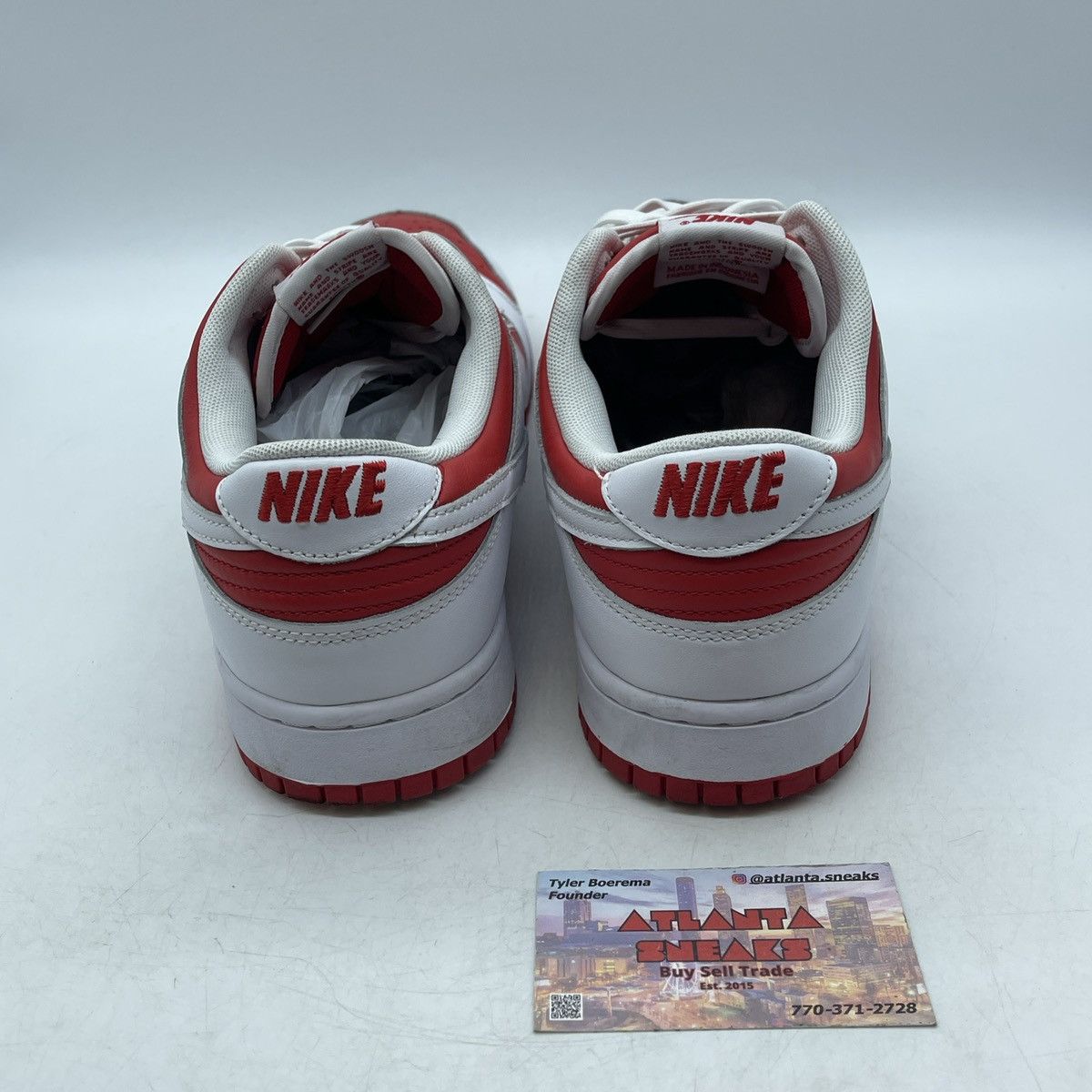 Nike Dunk low championship red Size US 12 / EU 45 - 3 Thumbnail