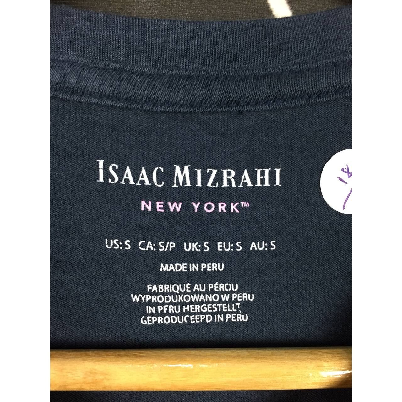 Isaac Mizrahi × Vintage Isaac Mizrahi New York Casual V-Neck Essentials Tee Size US S / EU 44-46 / 1 - 7 Thumbnail