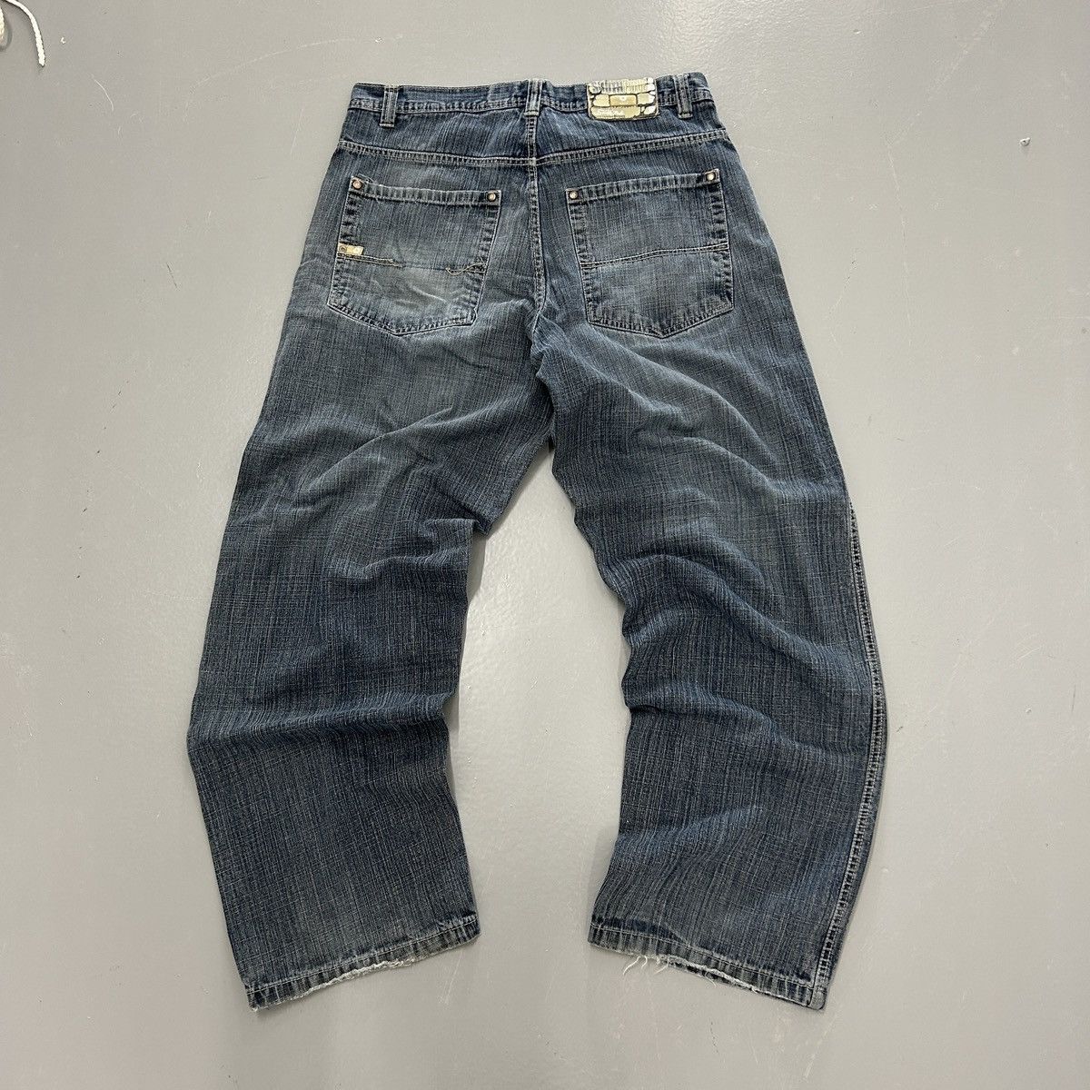 Crazy vintage y2k Southpole baggy faded essential jeans wide