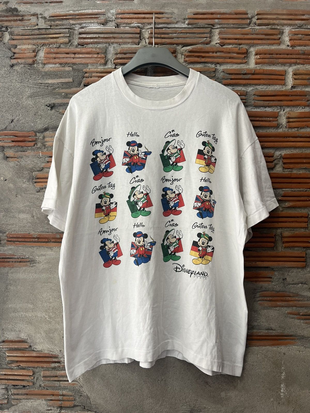 Disney Vintage Disney Mickey Mouse say Hello 90’s Tshirt Size US XL / EU 56 / 4 - 2 Thumbnail
