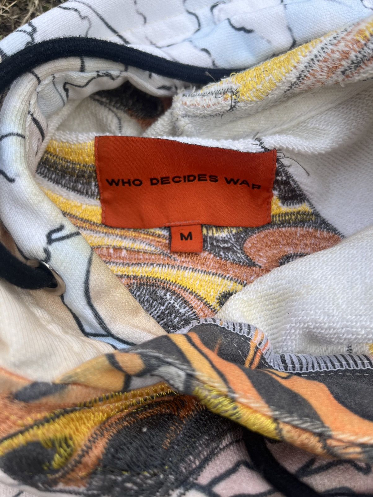 Who Decides War Who Decides War Hoodie Size US M / EU 48-50 / 2 - 5 Thumbnail