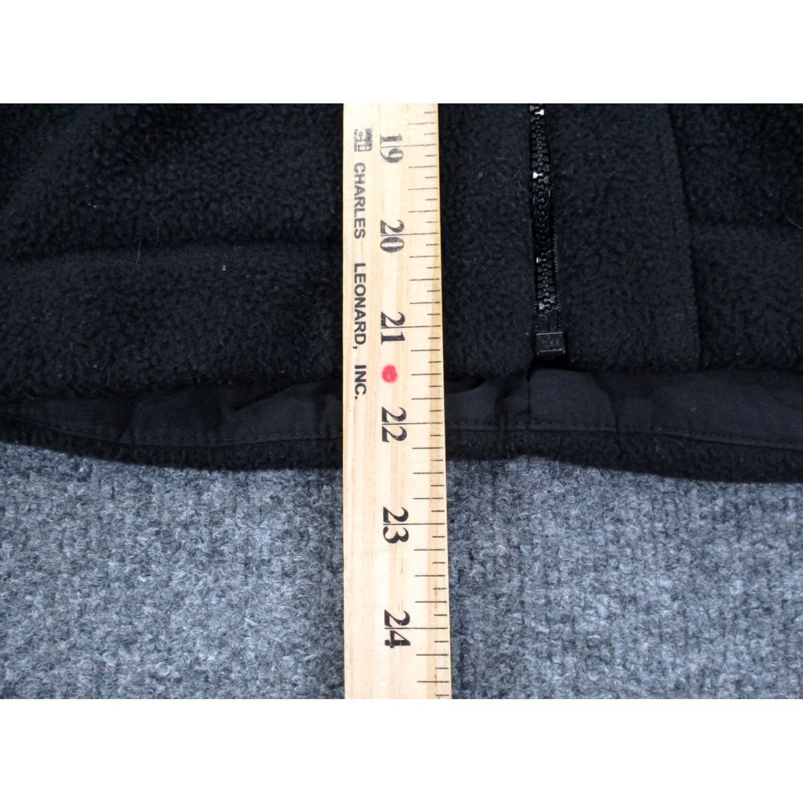 Patagonia Patagonia Jacket Men M Black Fleece Vintage Synchilla Hiking Camping USA 25527 Size US M / EU 48-50 / 2 - 4 Thumbnail