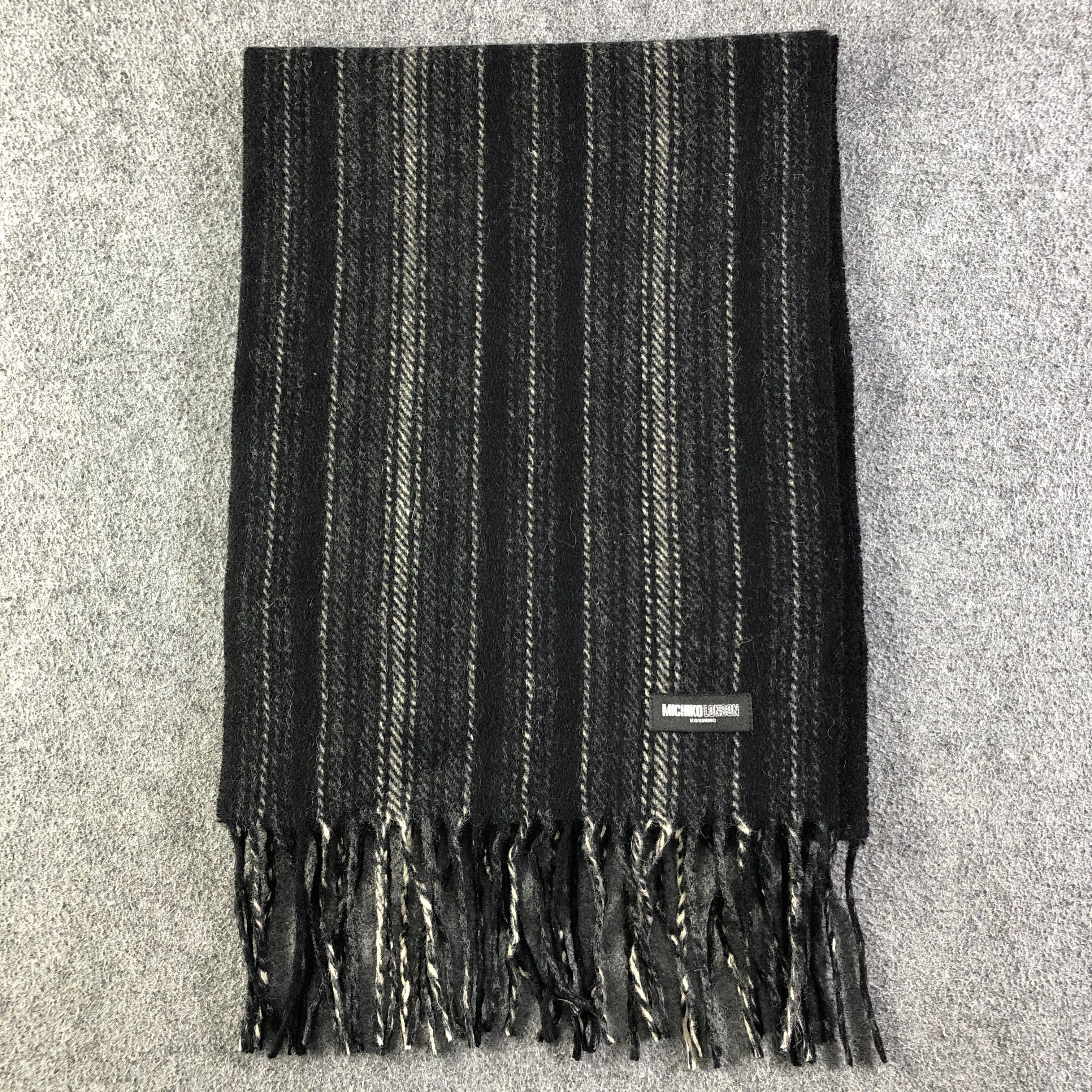 Michiko Koshino London Michiko Koshino London Scarf / Muffler / Neckwear Size ONE SIZE - 3 Thumbnail