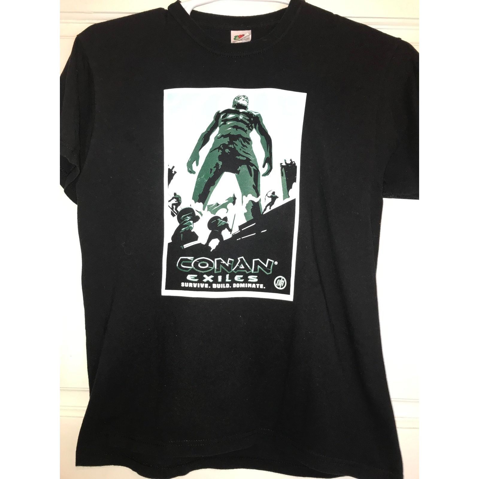 Fruit Of The Loom Conan Exiles T-Shirt Men’s M Short Sleeve Black Size US M / EU 48-50 / 2 - 1 Thumbnail