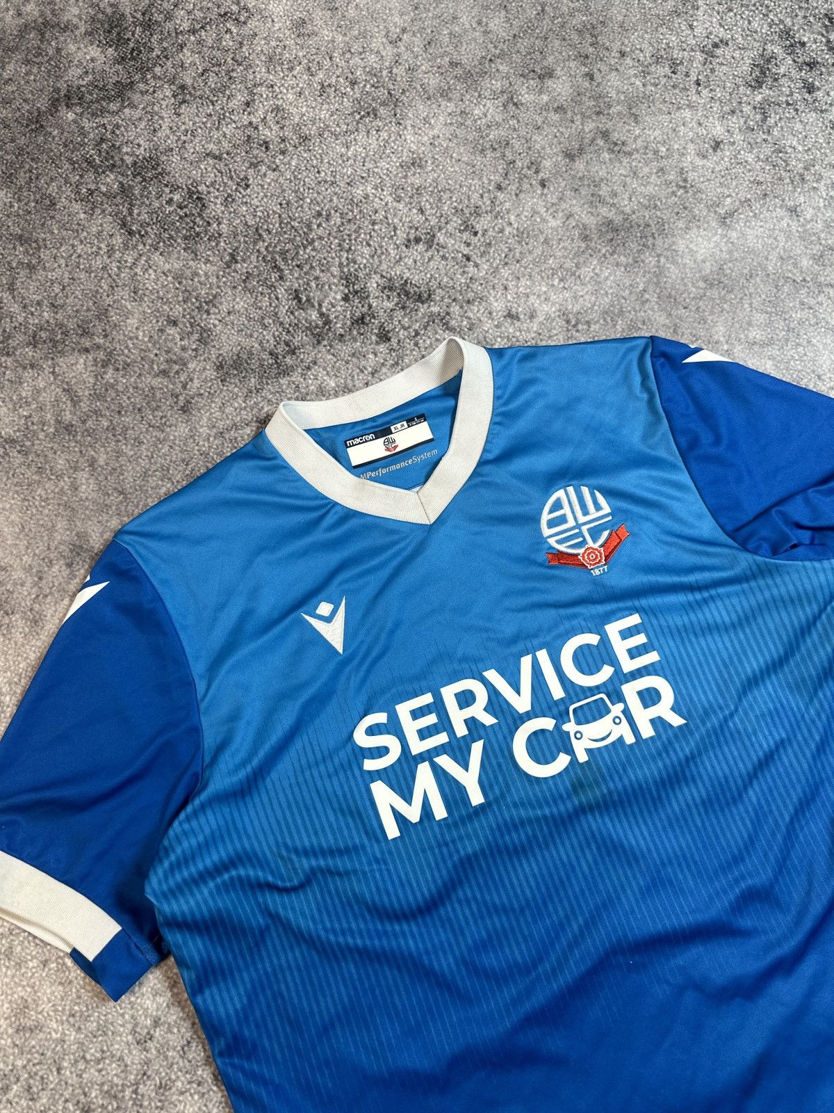 Macron Macron Bolton Town Soccer Jersey rare Streetwear USA S Rare Size US S / EU 44-46 / 1 - 2 Thumbnail