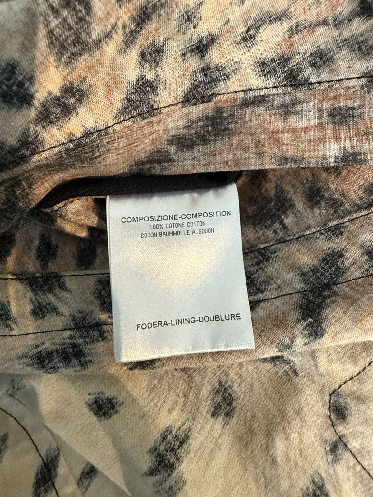 Yves Saint Laurent Yves Saint Laurent cheetah print button up jacket Size US L / EU 52-54 / 3 - 4 Thumbnail