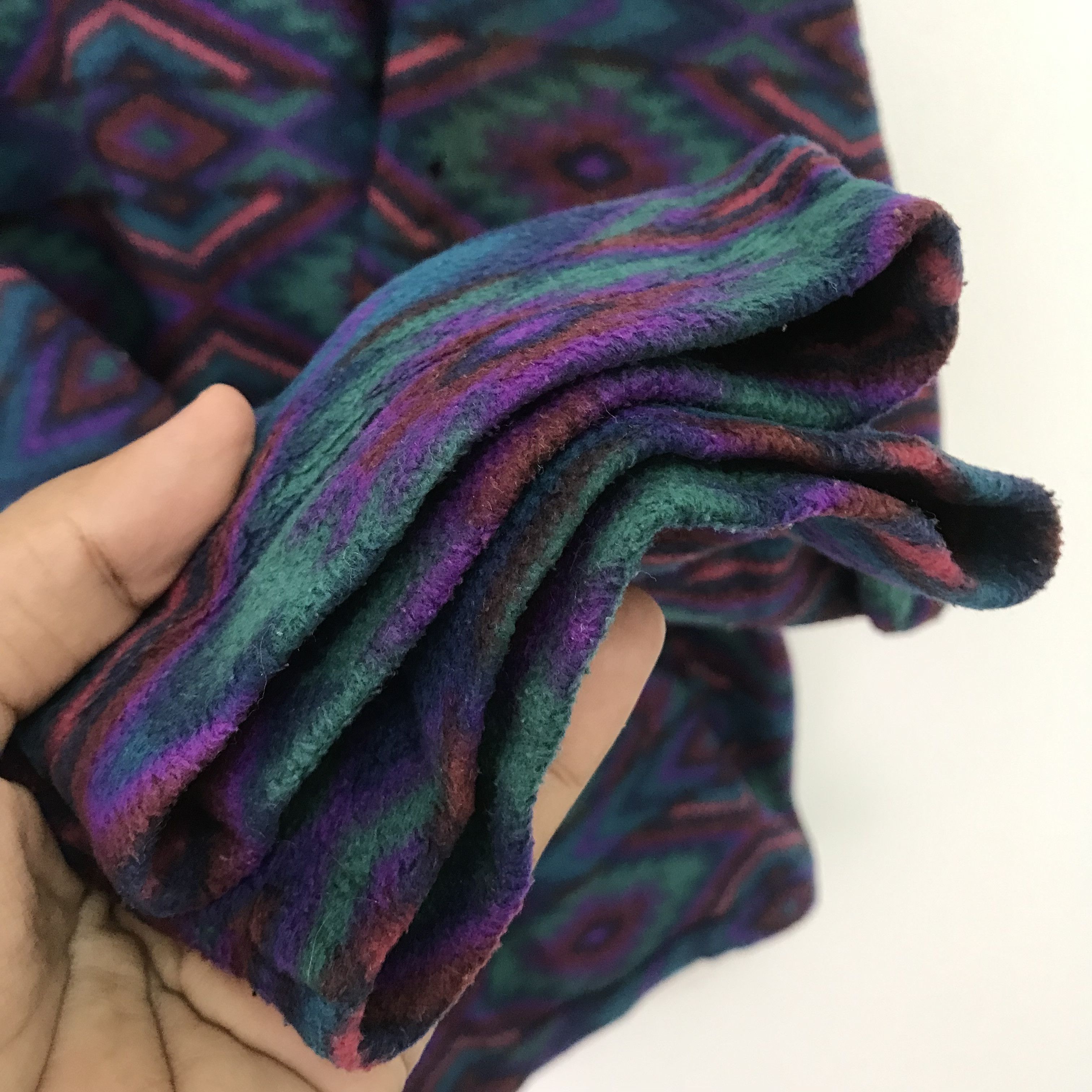 Vintage vintage knitwear - 548 Size US L / EU 52-54 / 3 - 7 Thumbnail