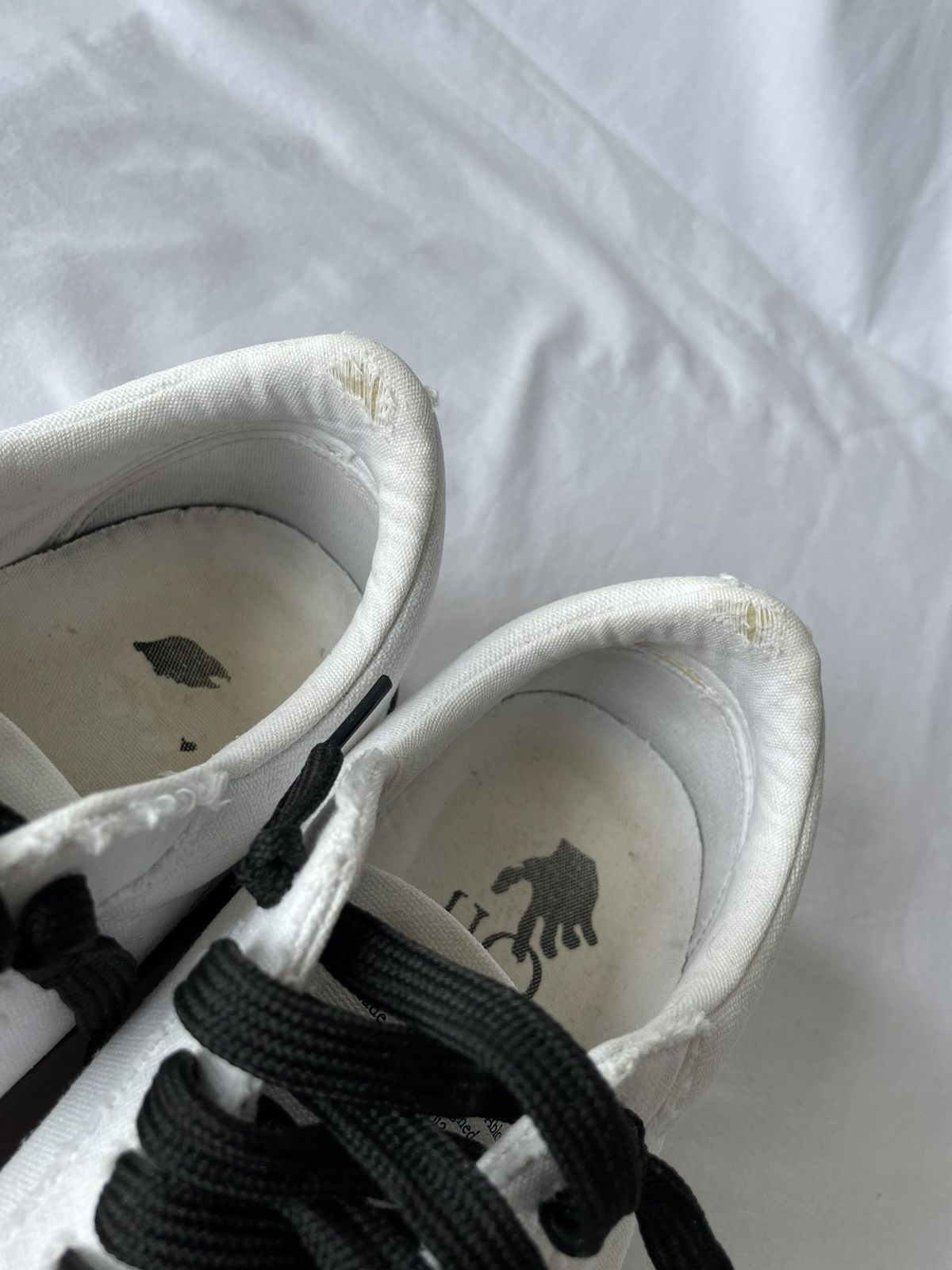 Off-White Off White Vulcanized Low sneakers Size US 10.5 / EU 43-44 - 11 Thumbnail
