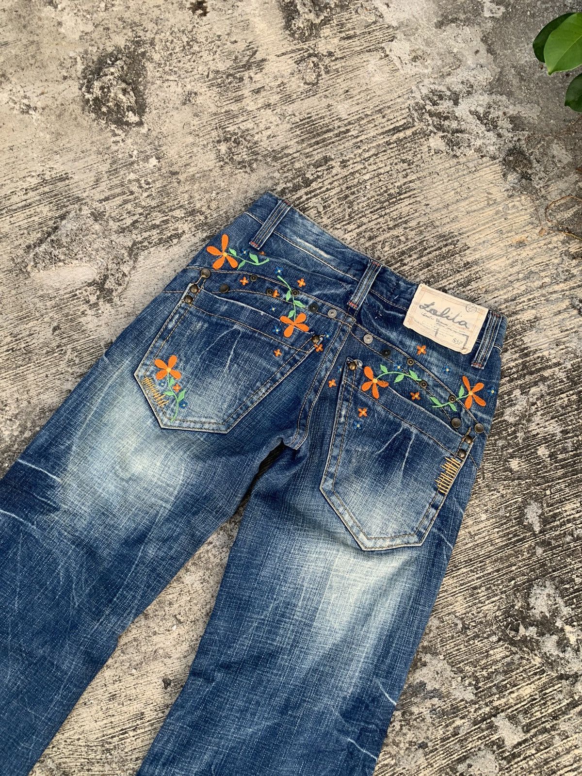 Japanese Brand Flare Lolita jeans washed flowers embroidery wide leg jeans Size 25" / US 0 / IT 36 - 12 Thumbnail