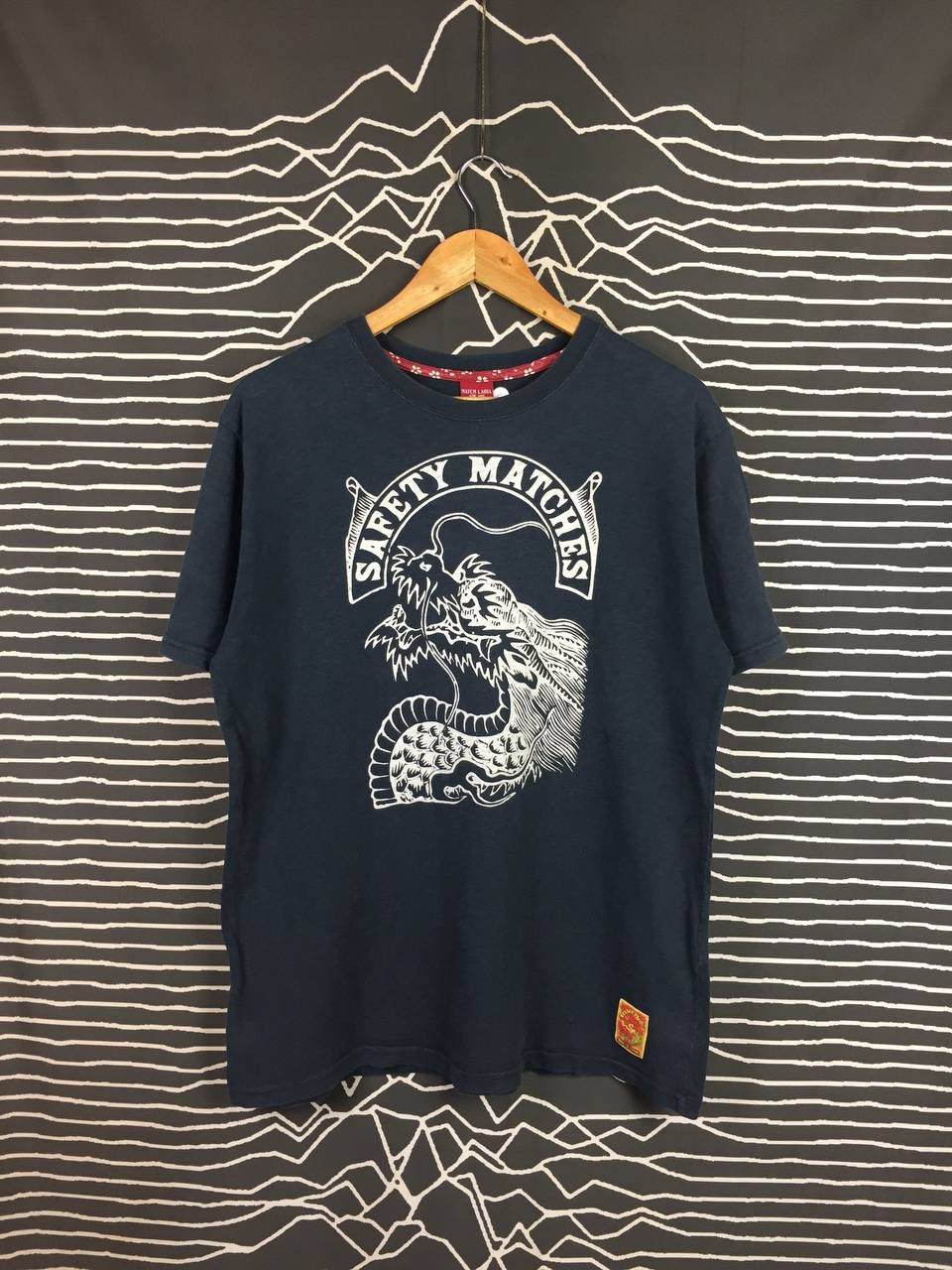 Japanese Brand Vtg Match Label Safety Matches Dragon Graphic Tee Size US L / EU 52-54 / 3 - 2 Thumbnail