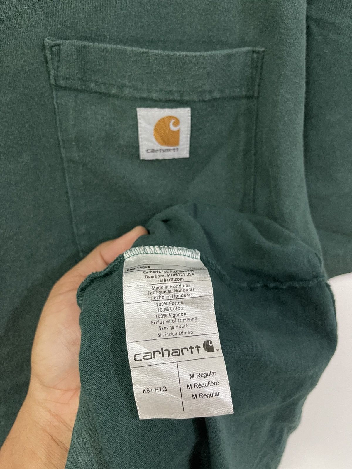 Carhartt Carhartt Mini Logo Single Pocket Vintage Tshirt Size US M / EU 48-50 / 2 - 7 Thumbnail