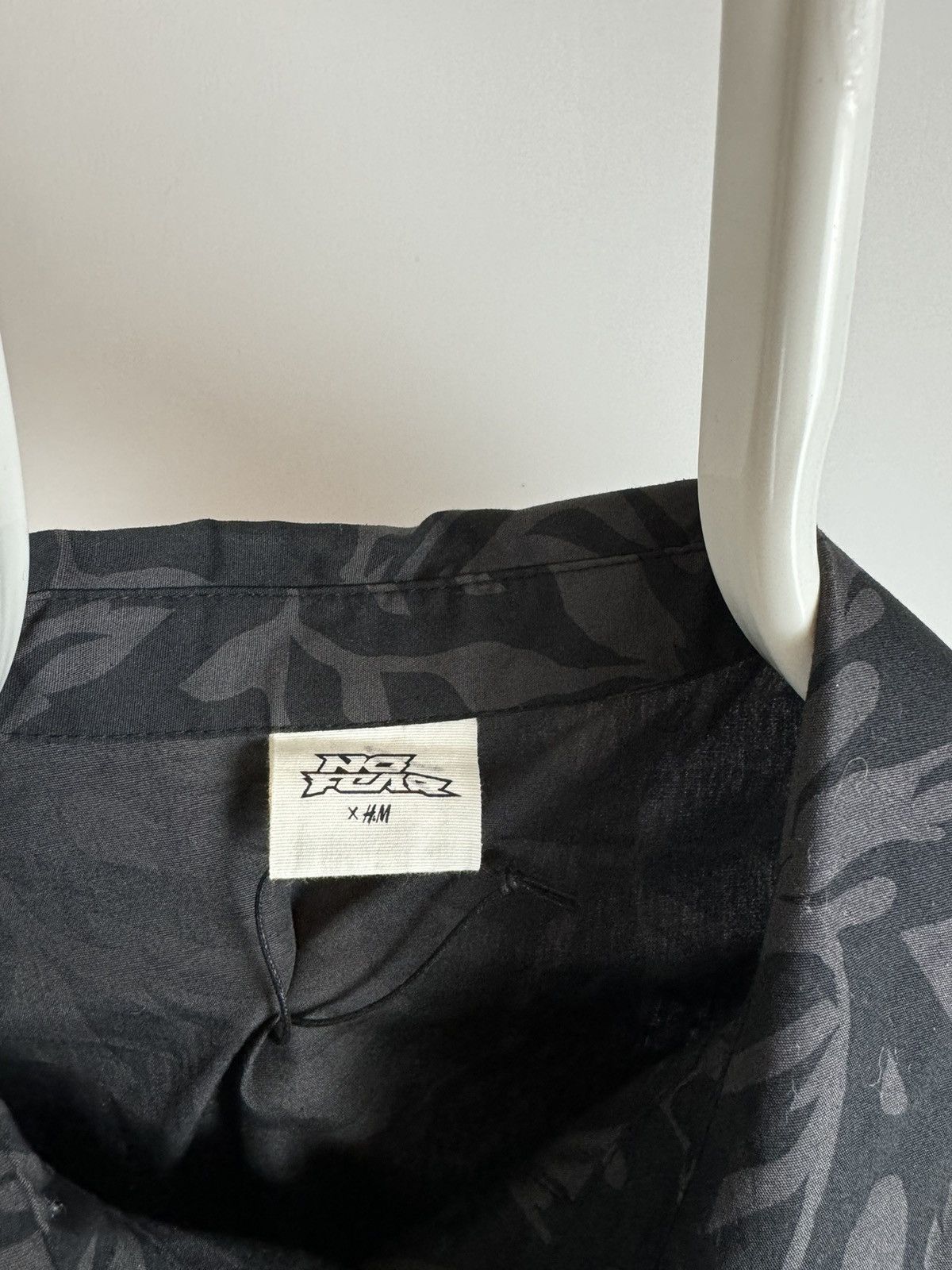 No Fear H&M x No Fear Short Sleeve Shirt Size US M / EU 48-50 / 2 - 3 Thumbnail