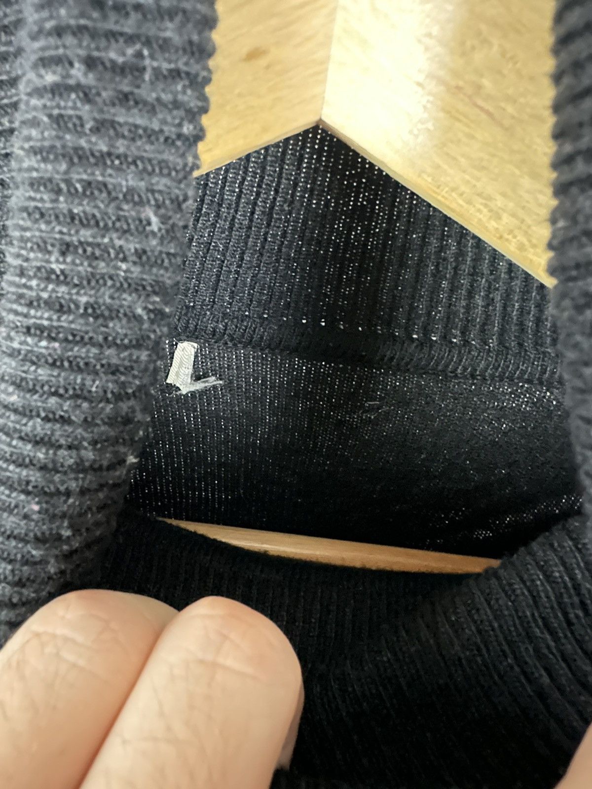 Burberry × Vintage Black Burberry turtleneck Size US S / EU 44-46 / 1 - 5 Thumbnail