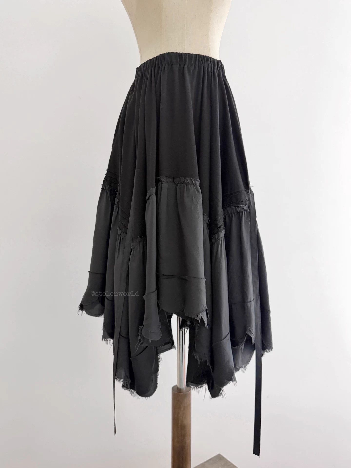 Comme des Garcons Comme des Garçons Pleated Bow Lace Skirt F Size M / US 6-8 / IT 42-44 - 8 Thumbnail