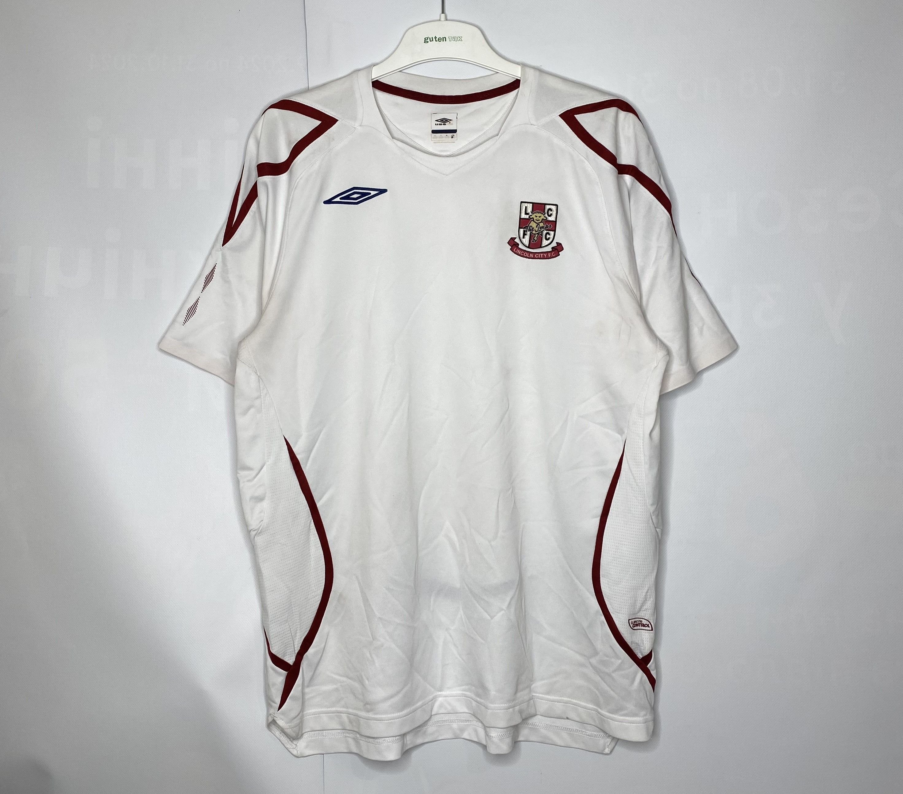 Umbro LINCOLN CITY 2008 2009 TRAINING FOOTBALL SHIRT SOCCER JERSEY Size US XL / EU 56 / 4 - 1 Thumbnail