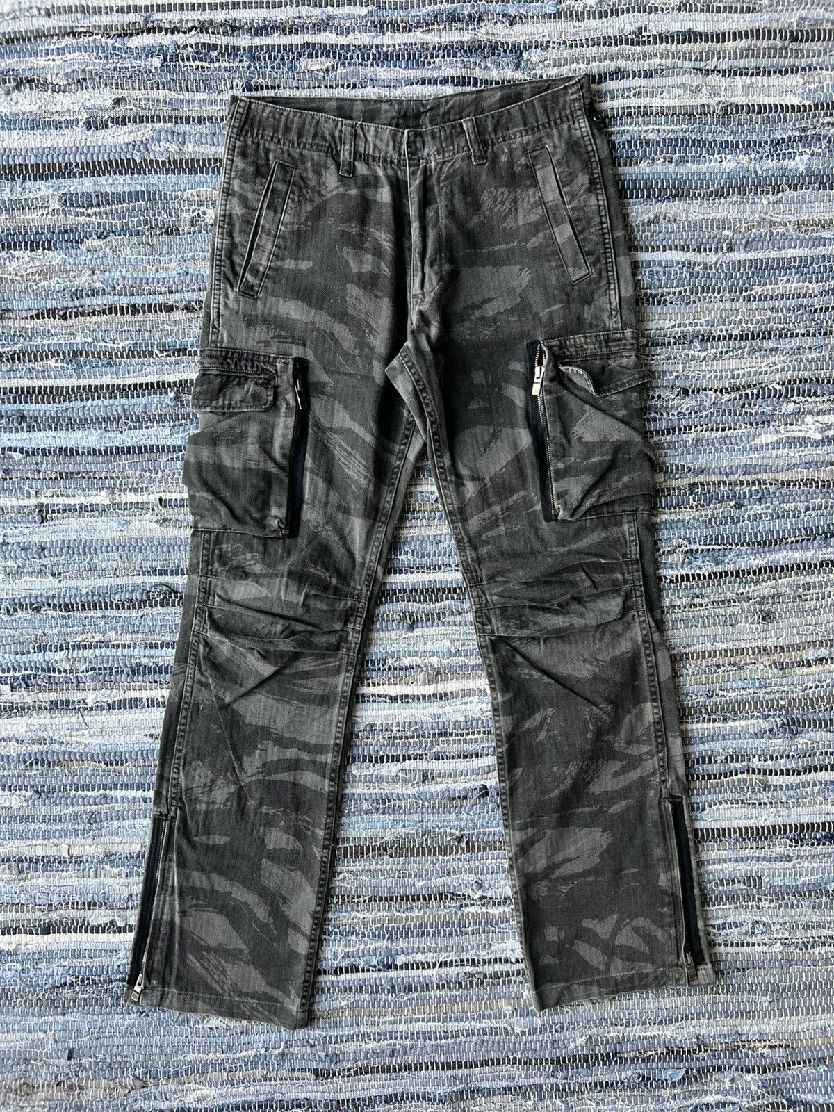 Kazuyuki Kumagai Attachment Jun Hashimoto WJK Camouflage Twill Zipper Flare Cargo Pants Size US 30 / EU 46 - 5 Thumbnail