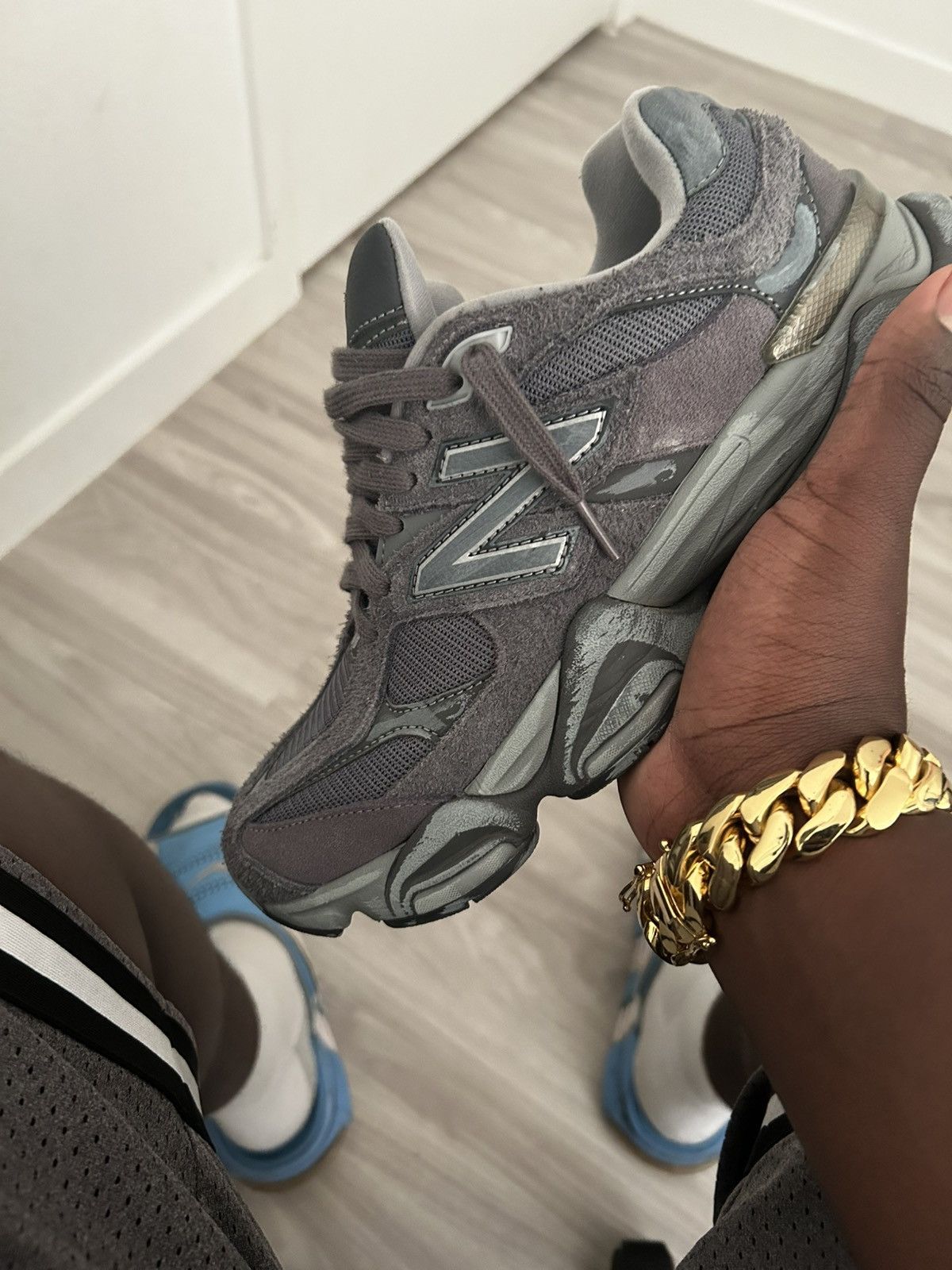 New Balance new balance 9060 Size US 9.5 / EU 42-43 - 6 Thumbnail