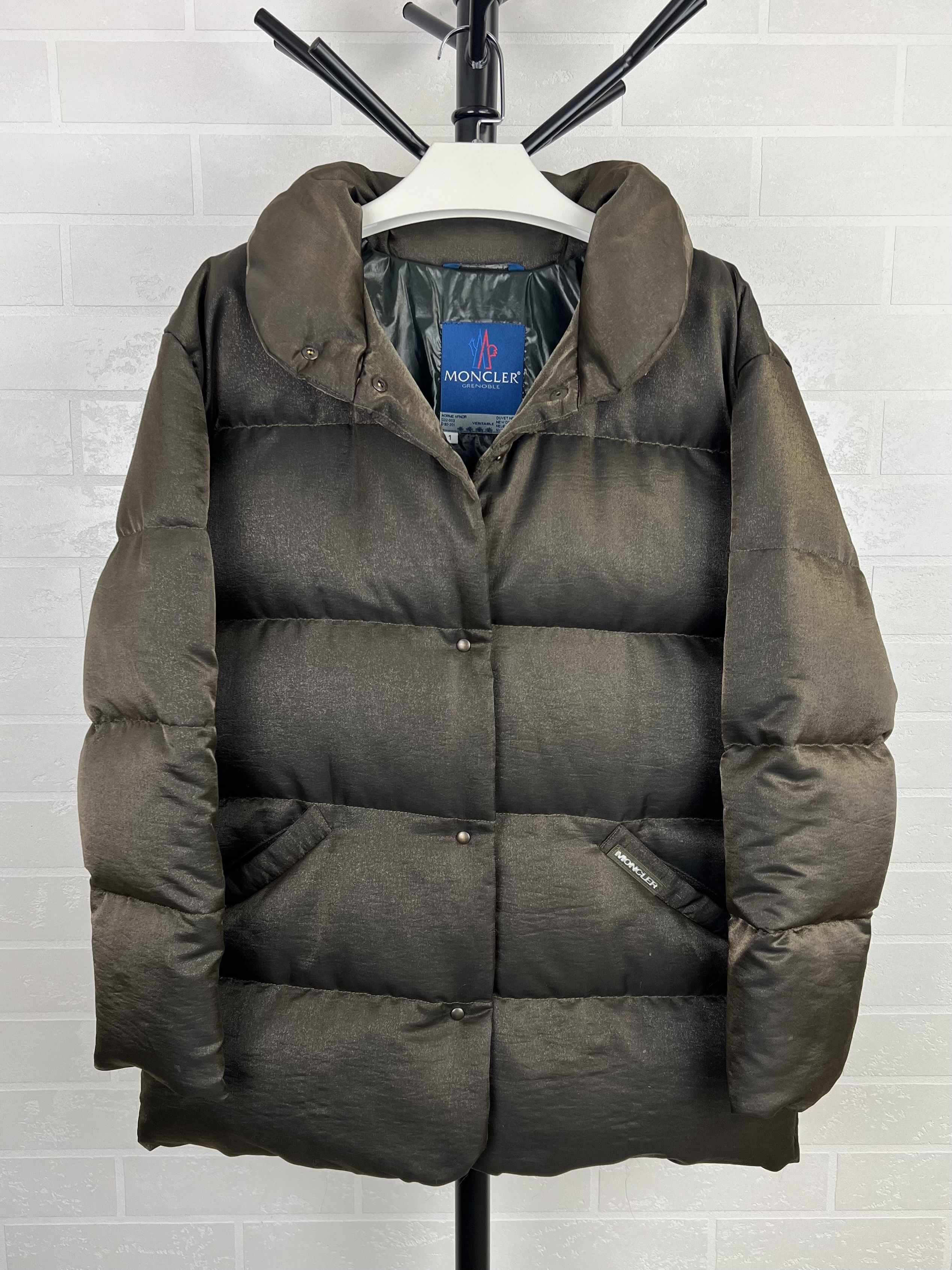 Moncler MONCLER GRENOBLE Down Jacket Oversized Puffer 80s Khaki Size S / US 4 / IT 40 - 1 Thumbnail
