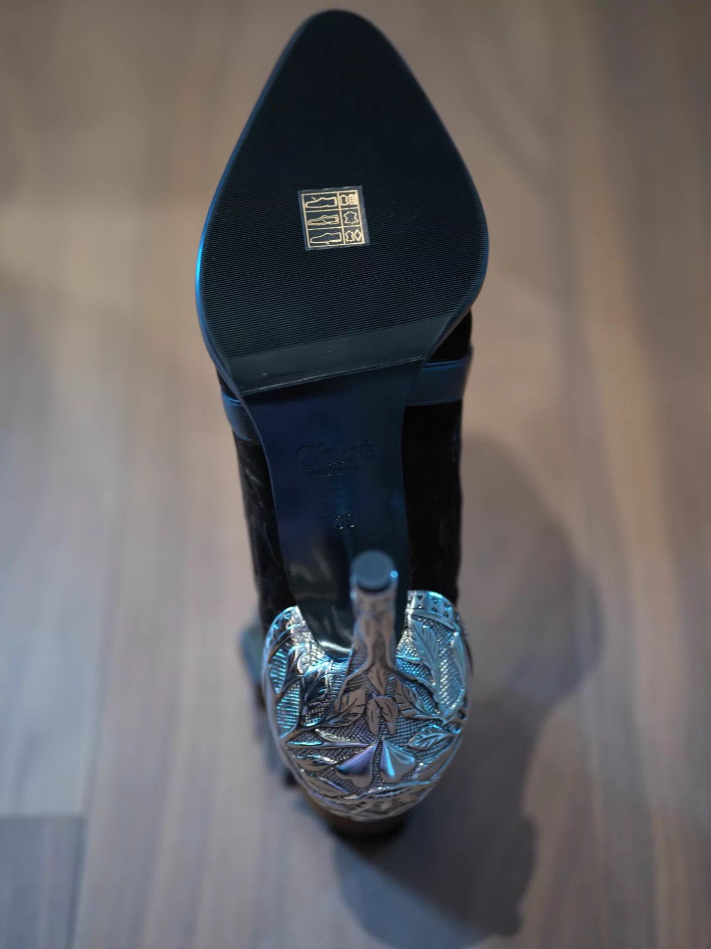 Chloe Chloe 2018 FW Carved Metal Heel Velvet Strap Booties 39 Size US 8.5 / IT 38.5 - 7 Thumbnail