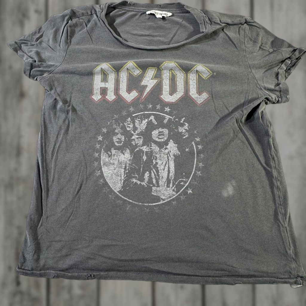 Elizabeth and James Elizabeth And James AC/DC T-Shirt Womens Small Gray Highway To Hell Tour Distressed Graphic Tee Size S / US 4 / IT 40 - 1 Thumbnail