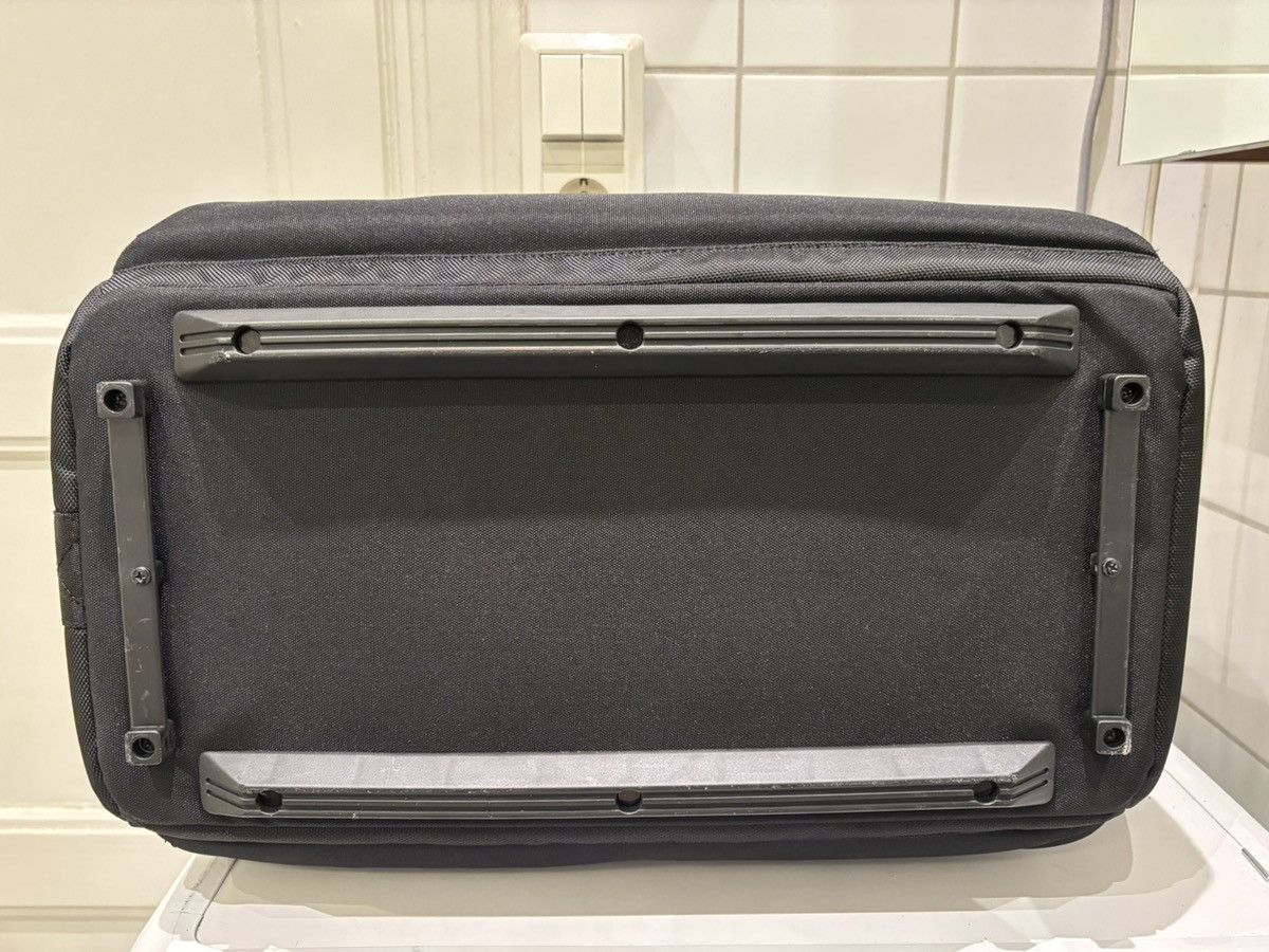 Petrol Industries Petrol PD443 Dr. D-SLR Camera Bag Size ONE SIZE - 5 Thumbnail