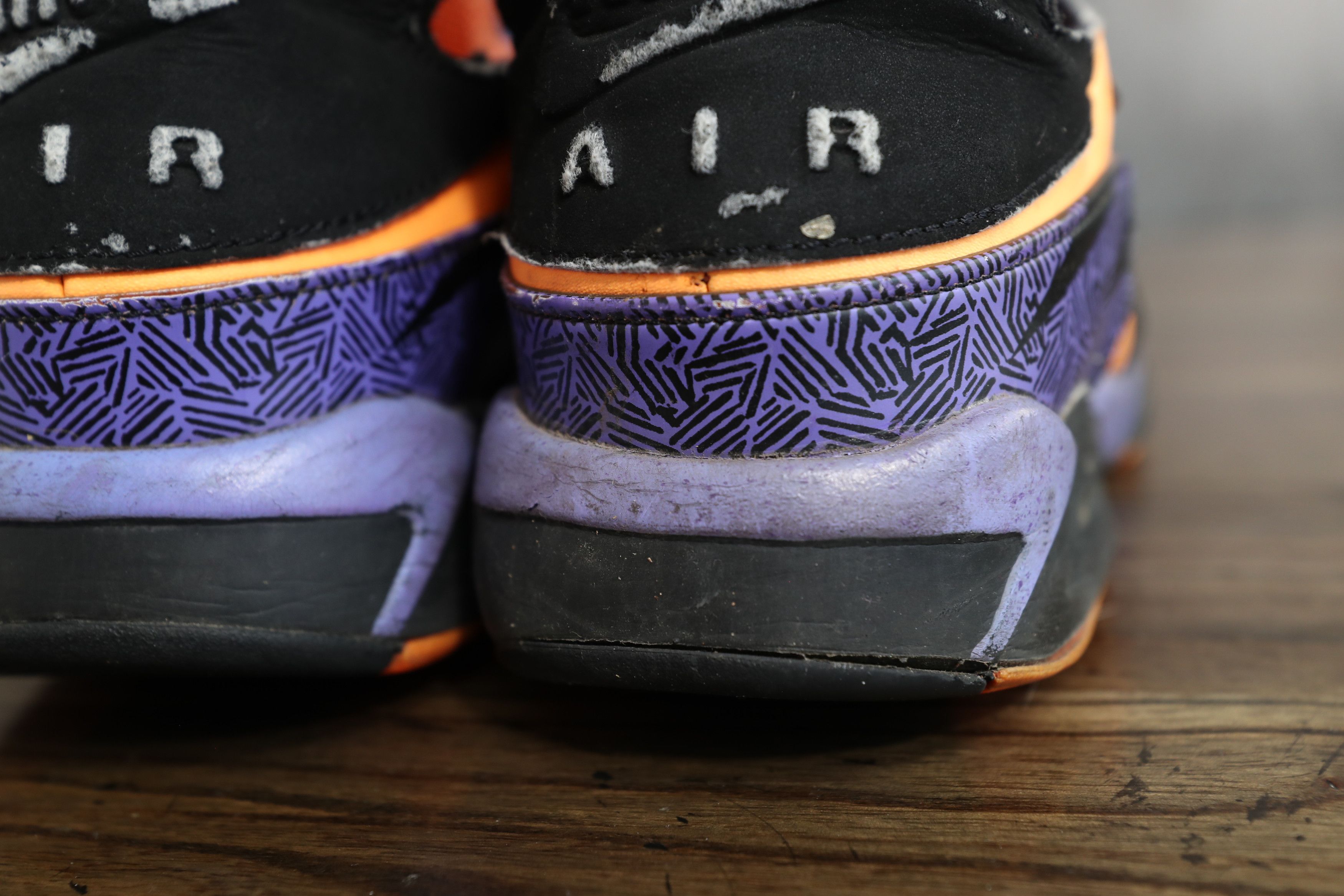 Nike Nike Air Tech Challenge Huarache Suns (10.5) Size US 10.5 / EU 43-44 - 8 Thumbnail