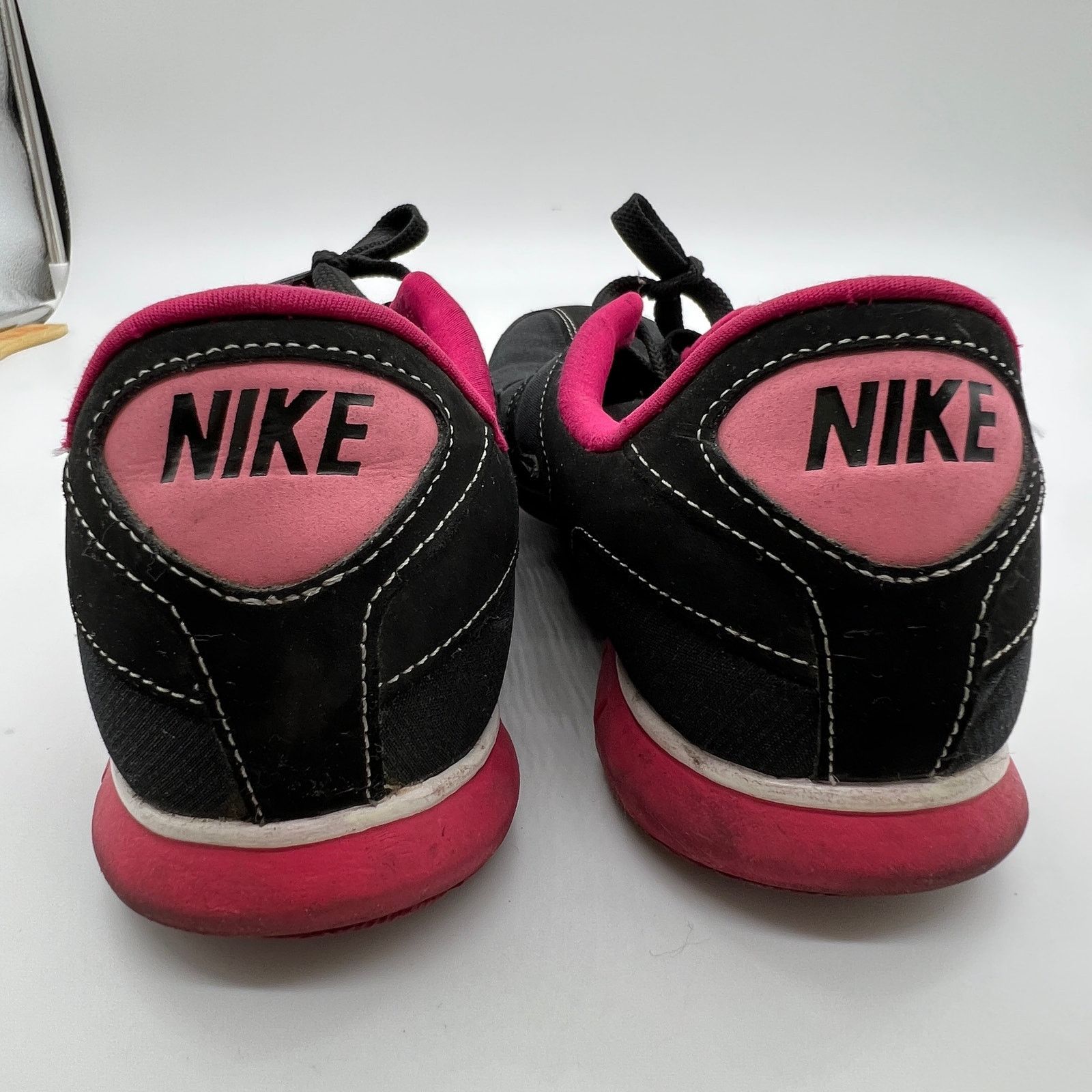 Other Nike Women's Shoes Size 8.5 Pink and Black Color Size US 8.5 / IT 38.5 - 6 Thumbnail