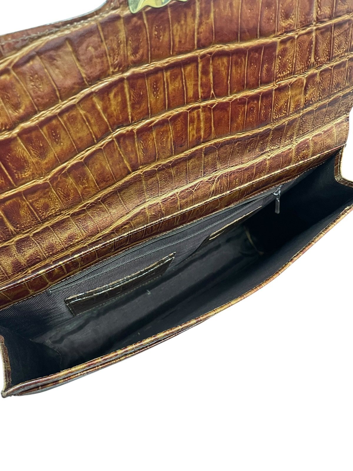 Genuine Leather Crocodile Embossed Vtg Bozzetto Italy Large Clutch Bag 1🟩3 Size ONE SIZE - 21 Thumbnail