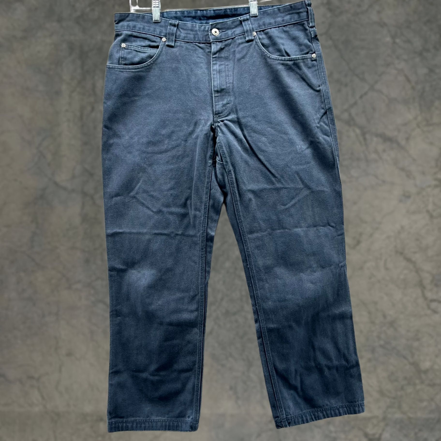 Vintage VINTAGE Duluth Jeans Mens 36x32 Blue Navy Chino Trouser Cotton Preppy Straight Baggy Jeans Regular 36 32 Blue Cotton Preppy Vintage Mens Pants Pockets Size US 36 / EU 52 - 1 Thumbnail