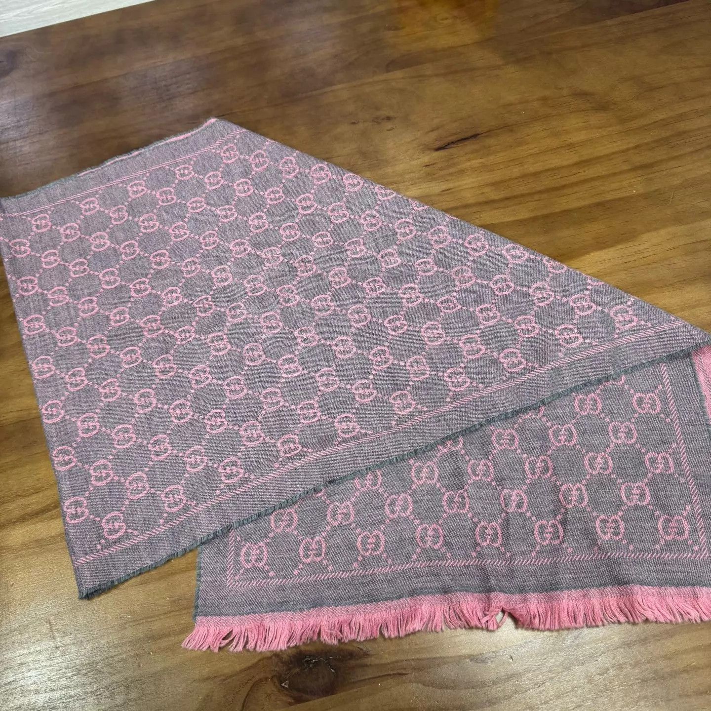 Gucci Gucci black & pink color blocked scarf Size ONE SIZE - 3 Thumbnail