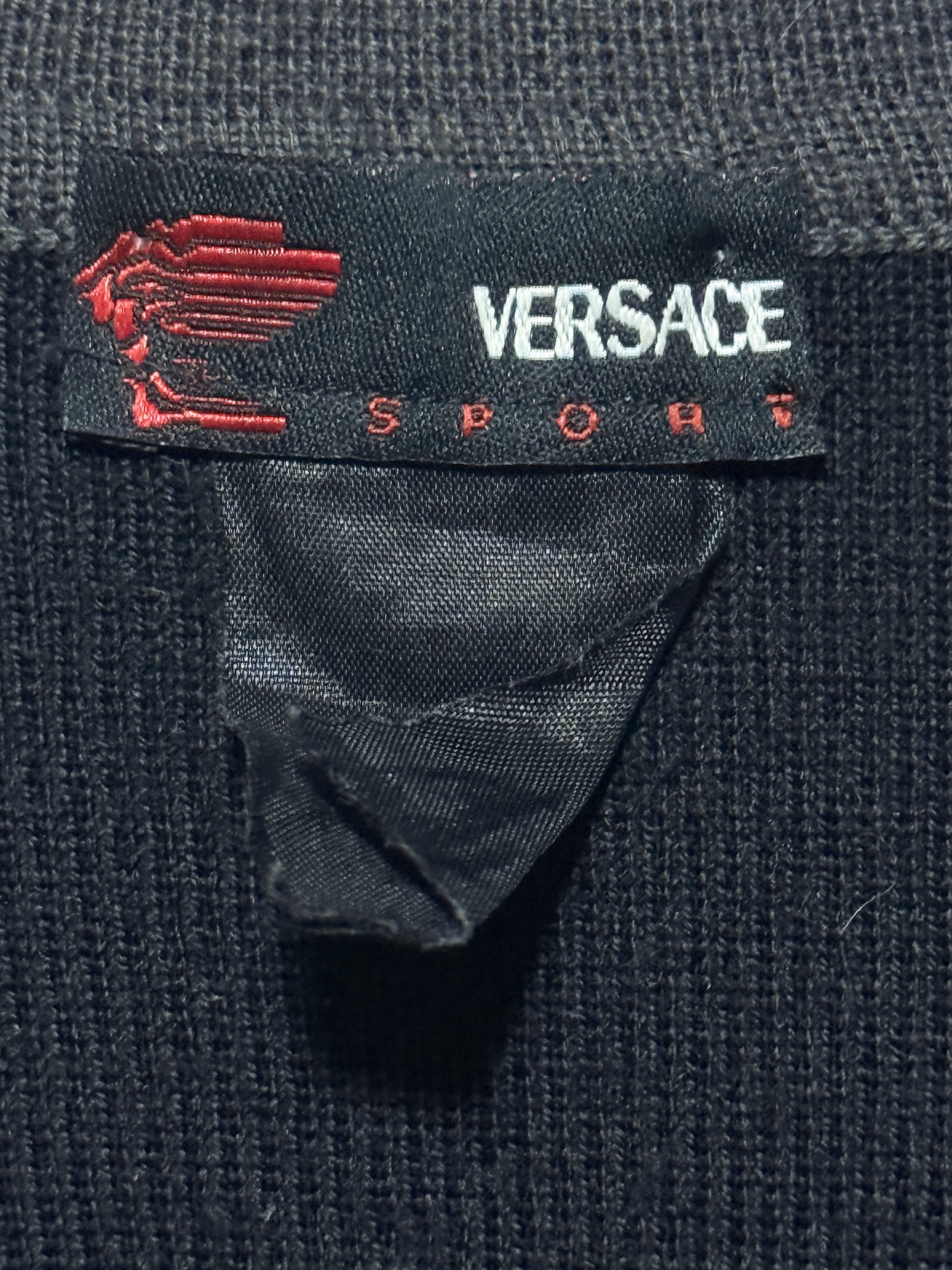 Versace Vintage versace sport polo sweater wool jumper rare size L Size US L / EU 52-54 / 3 - 9 Thumbnail