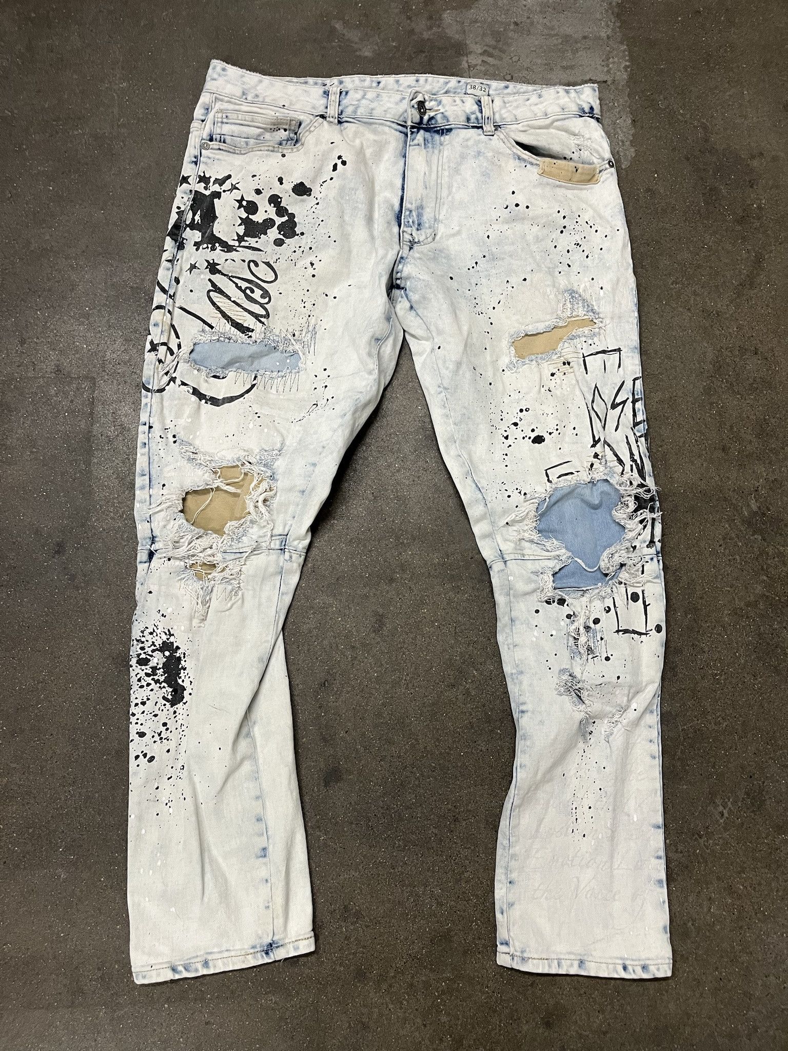 Vintage Distressed Boro Style Printed Fray Patched Jeans Size 38 Size US 38 / EU 54 - 1 Thumbnail