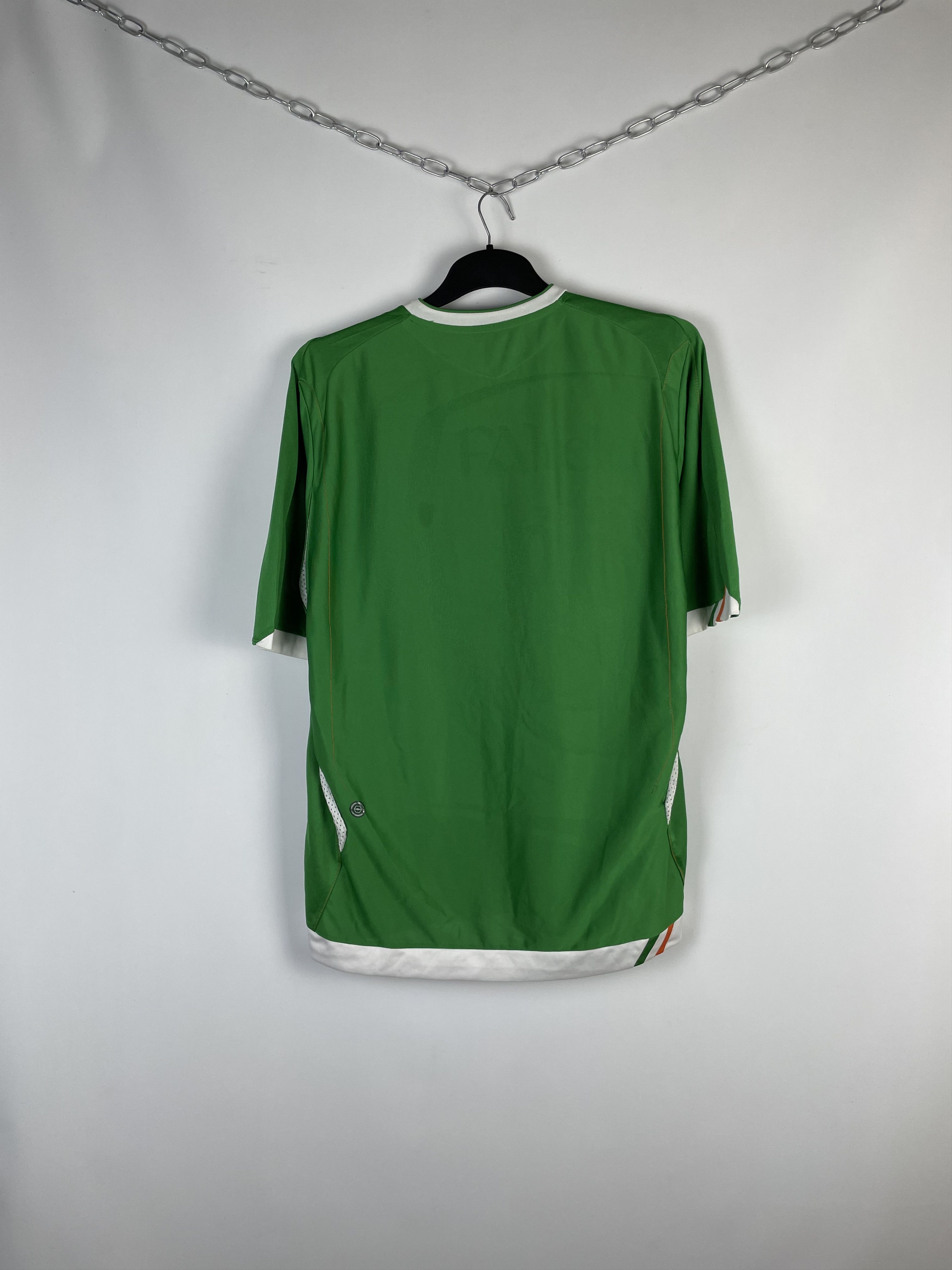 Umbro Umbro Ireland FAI jersey vintage t-shirts size XL Size US XL / EU 56 / 4 - 11 Thumbnail