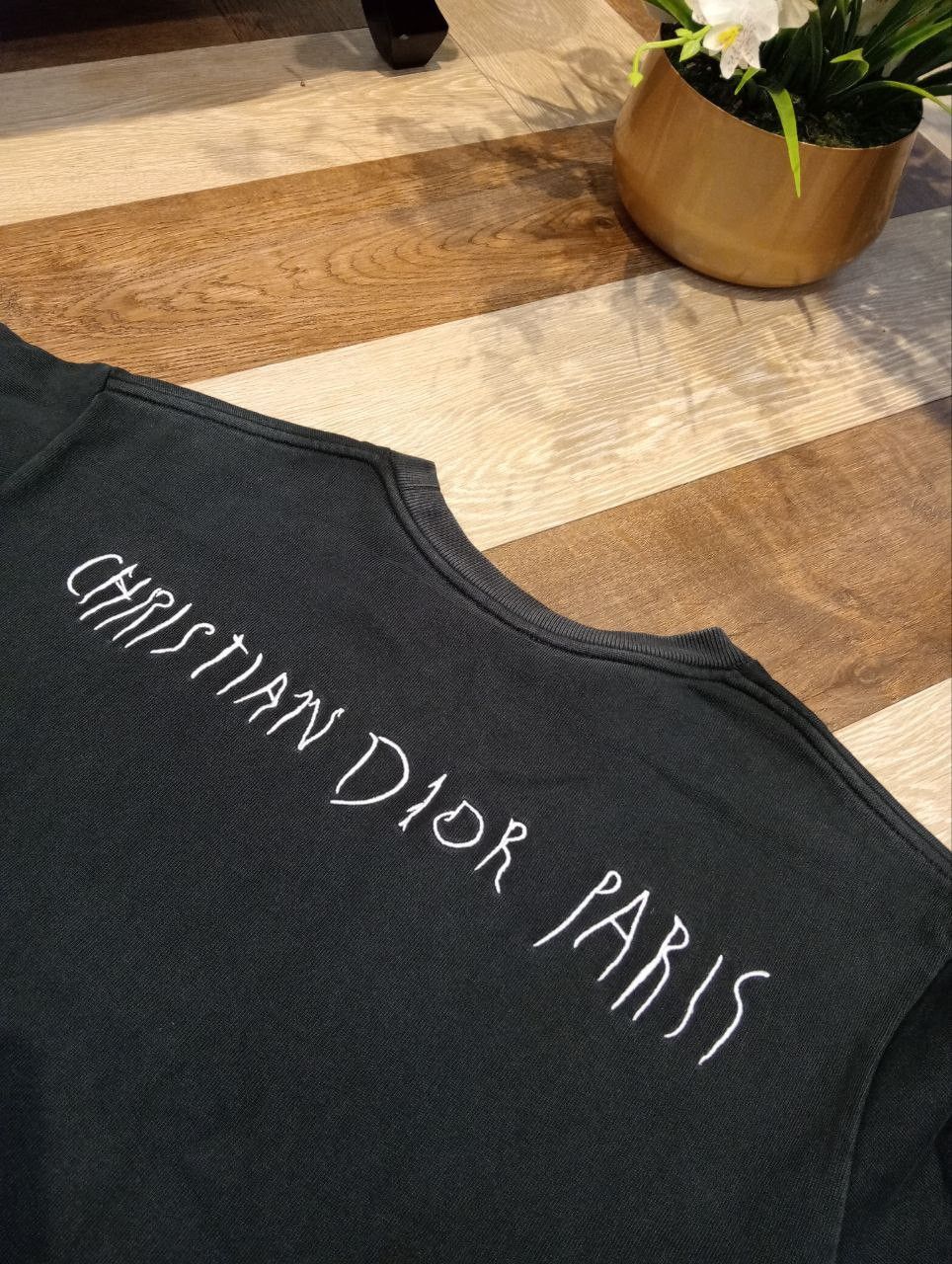 Dior DIOR X RAYMOND PETTIBON EMBROIDERED TSHIRT - SIZE L Size US L / EU 52-54 / 3 - 11 Thumbnail