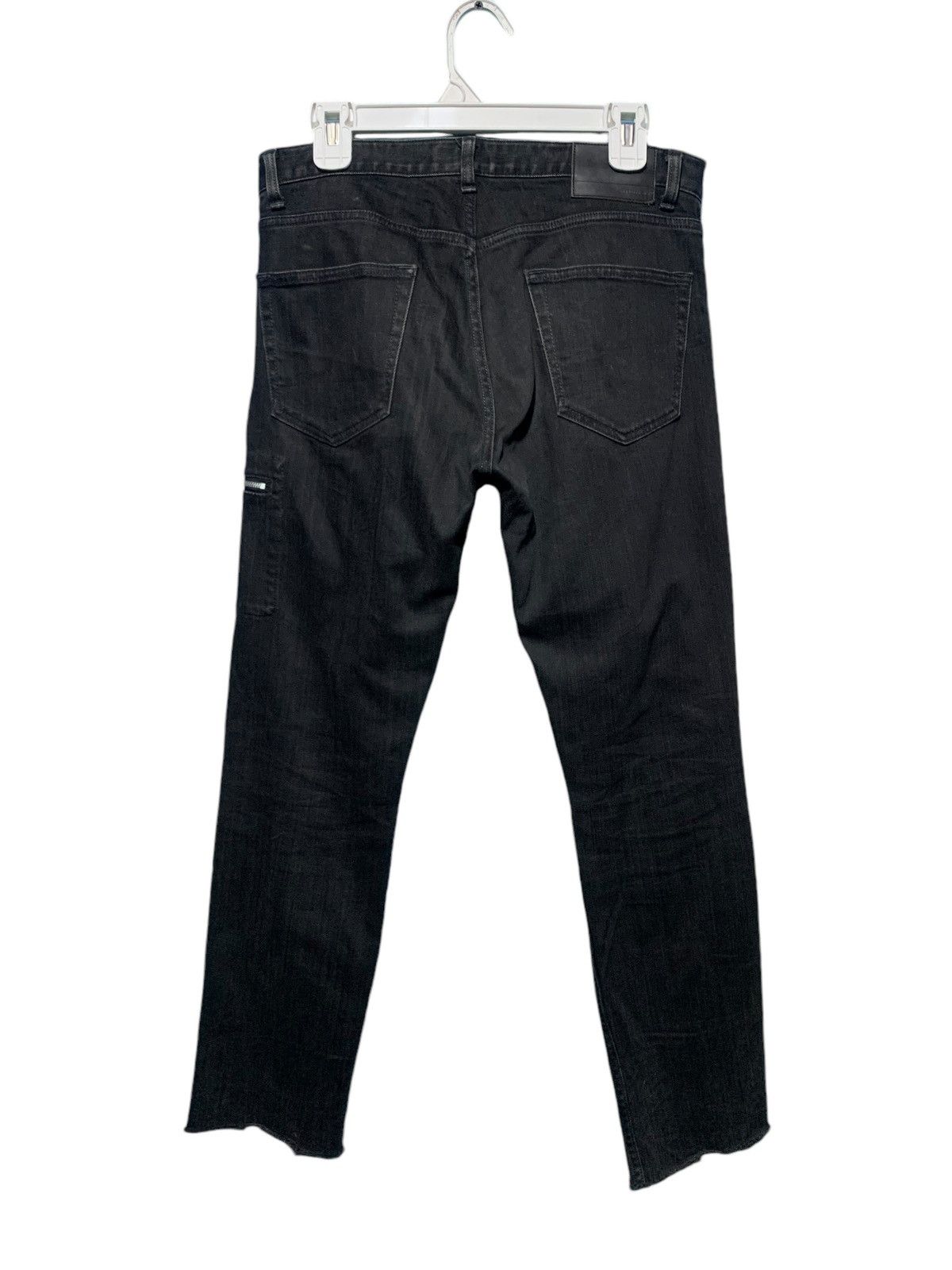 Jun Takahashi Undercover uniqlo side zipper pocket raw hem jeans Size US 32 / EU 48 - 9 Thumbnail