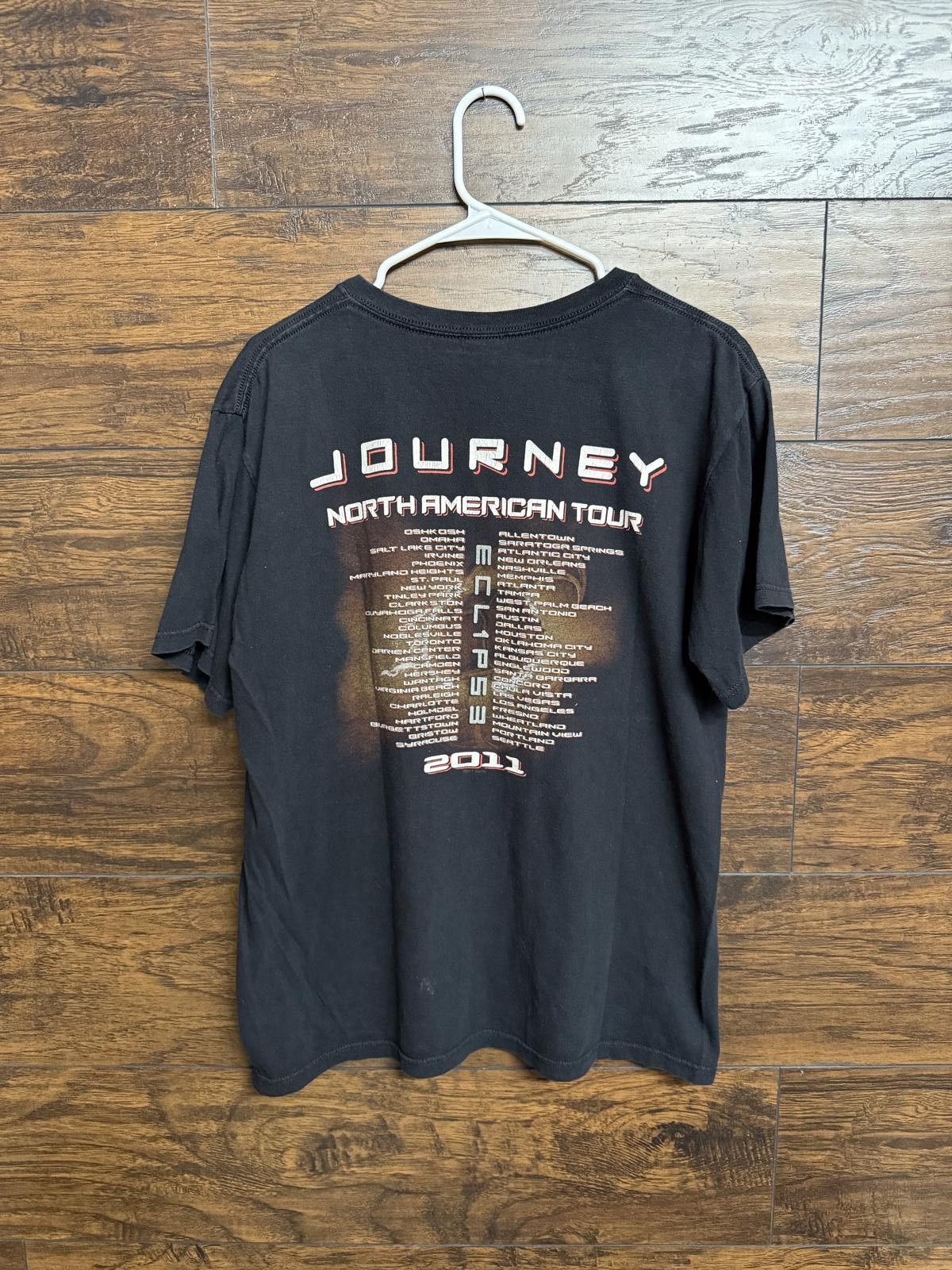 Designer Journey Band T-shirt Journey Tour Eclipse 2011 Tee Size US S / EU 44-46 / 1 - 2 Thumbnail